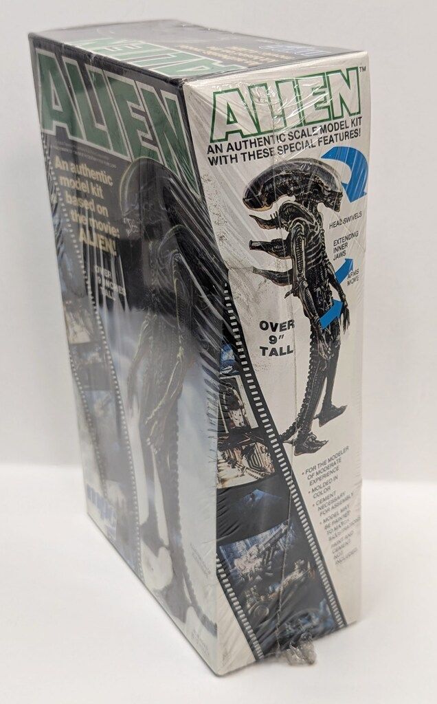 MPC AN AUTHENTIC MODEL KIT ALIEN (84年版) 9インチ - メルカリ