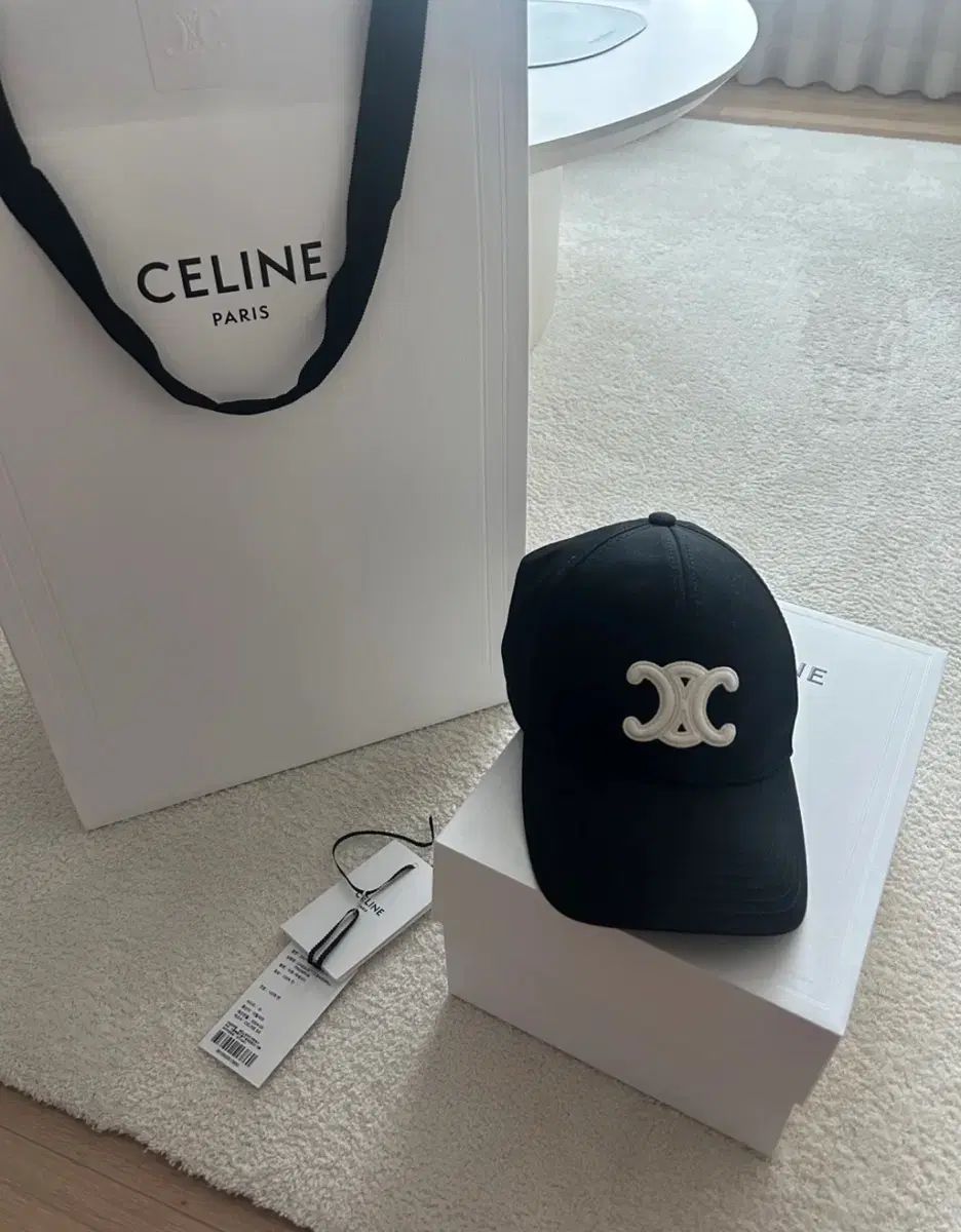 Celine セリーヌ トリオンフ ボールキャップ M