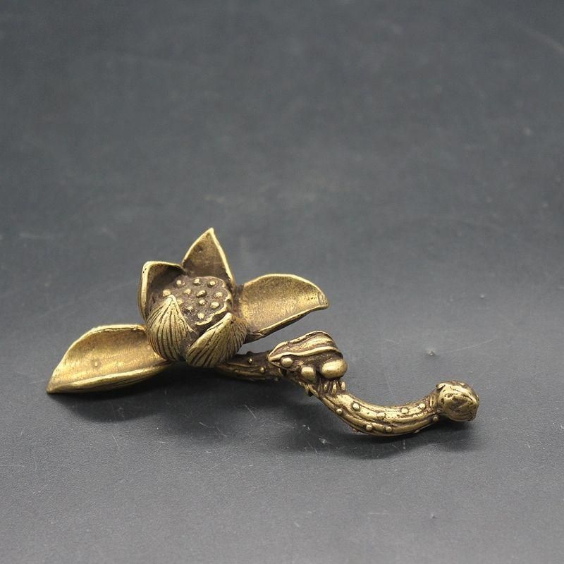 蓮の花の筆筒 銅器 稀少品 茶道具 重厚 極細工 工芸品 美術品 置物 仏事 銅器 稀少品 茶道具 重厚 極細工 工芸品 美術品 置物 仏事