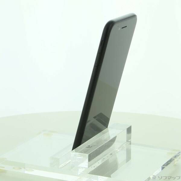 品〕 iPhone ショップ SE 第2世代 64GB ブラック NX9R2J／A SIMフリー