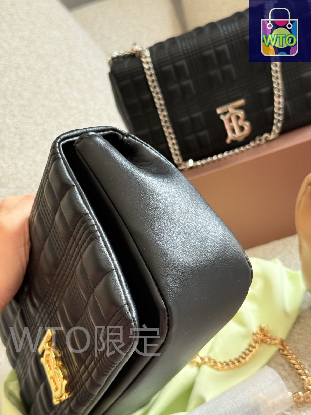 今日特価】Burberry Lola Bag・バーバリー ローラ バッグ - メルカリ 今日特価】Burberry Lola Bag・バーバリー ローラ バッグ - メルカリ