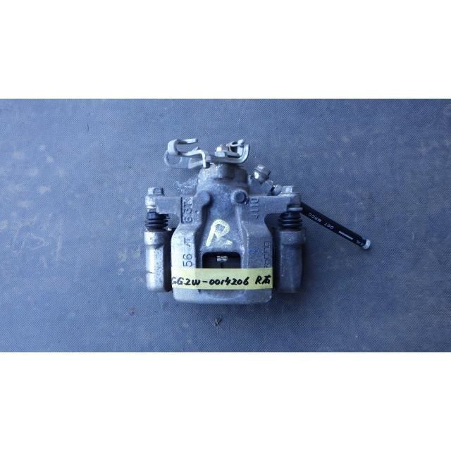 アウトランダー DLA-GG2W 右リアキャリパー
