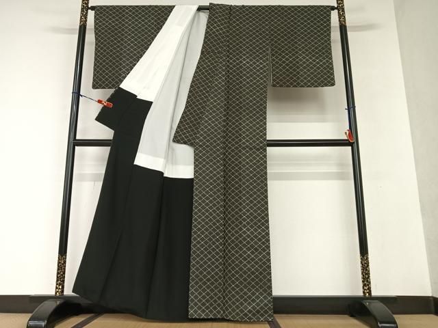 平和屋着物○上質な小紋 菱文 正絹 逸品 AAAV7429zg - メルカリ