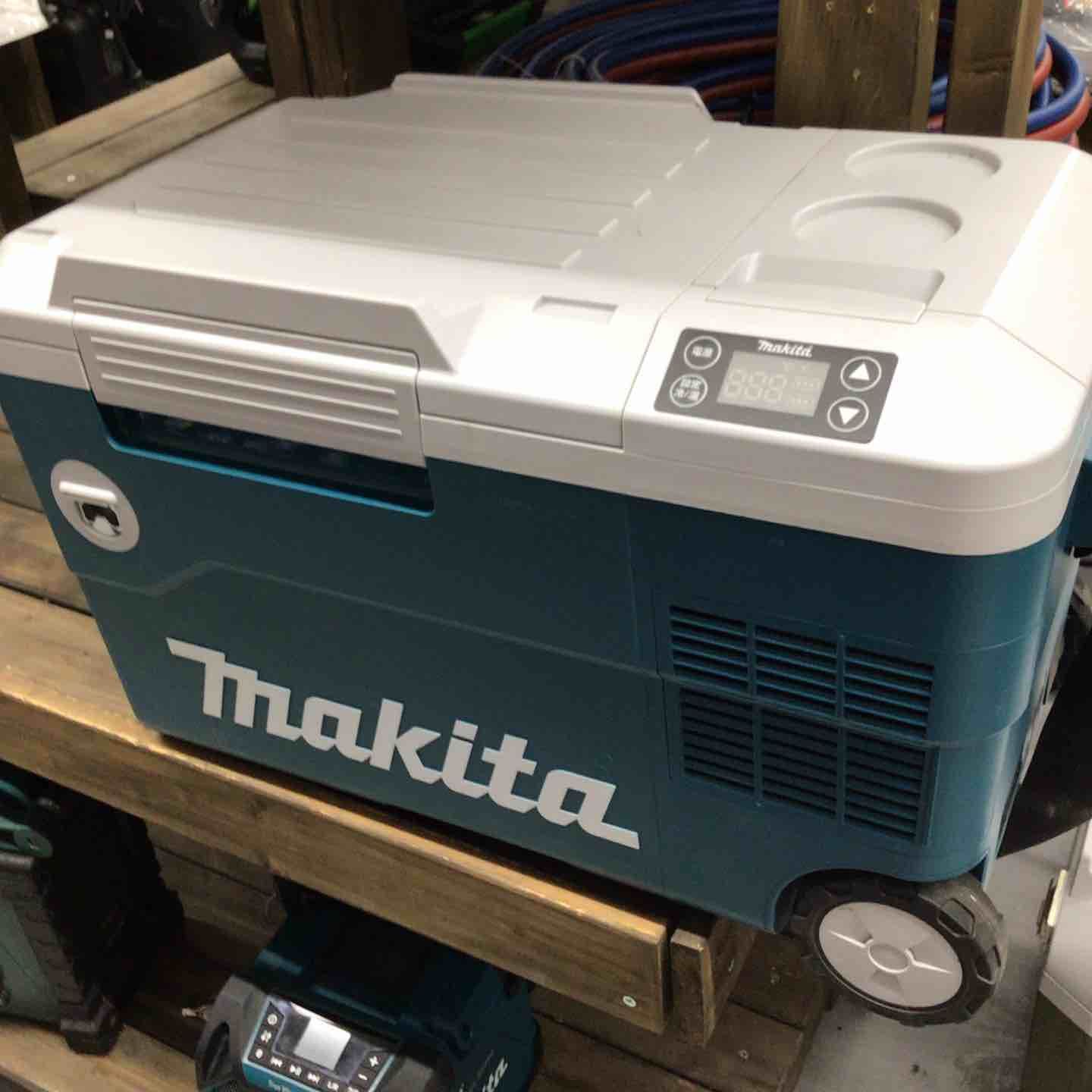 ☆マキタ(makita) コードレス冷温庫 CW180DZ【戸田店】 マキタ