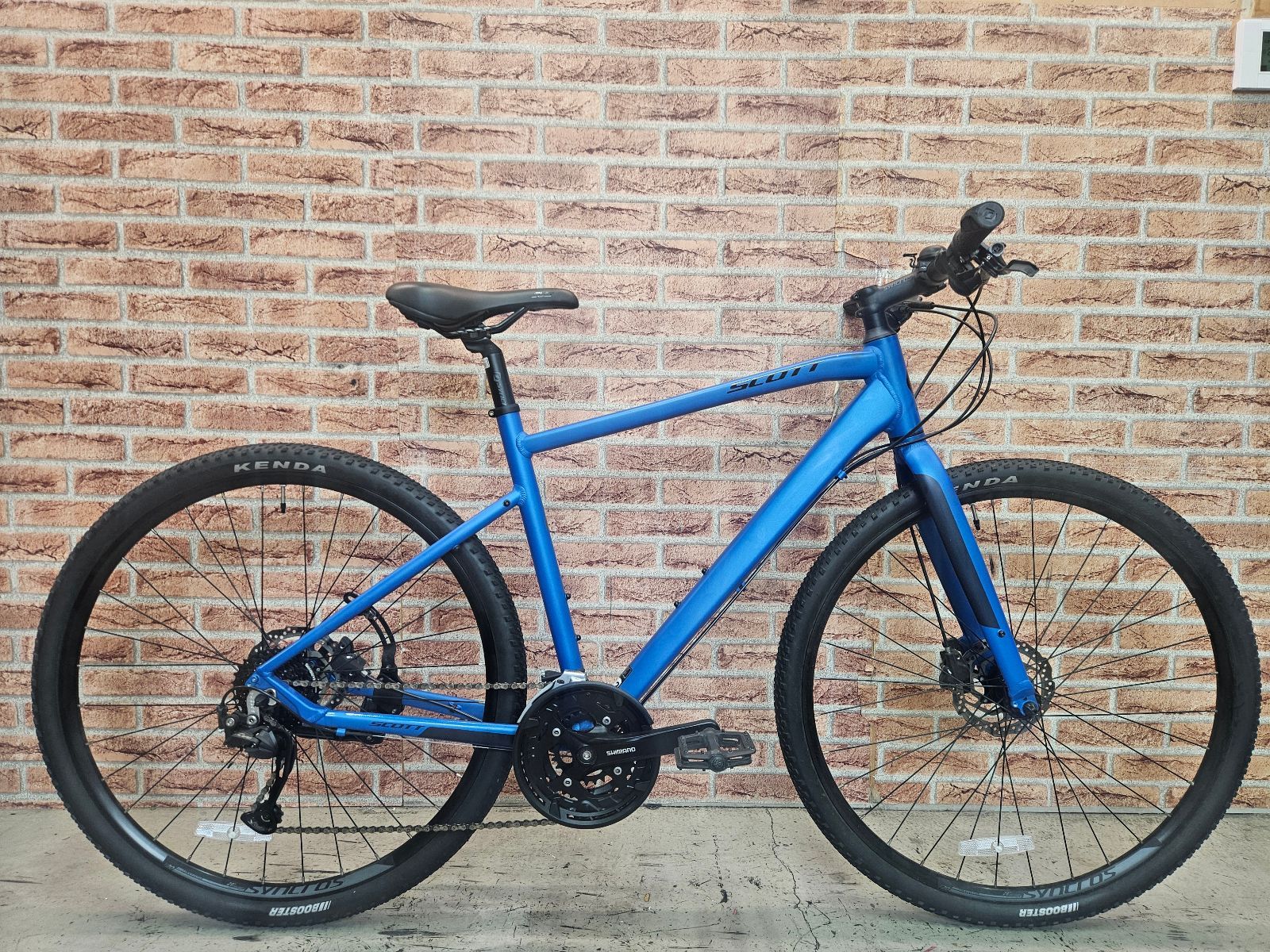 西濃運輸 発送のみ !! SCOTT SUB CROSS J1 LIMITD 2025 size L 177-187cm スコット サブクロス クロスバイク 3×9 27段変速 T-1094