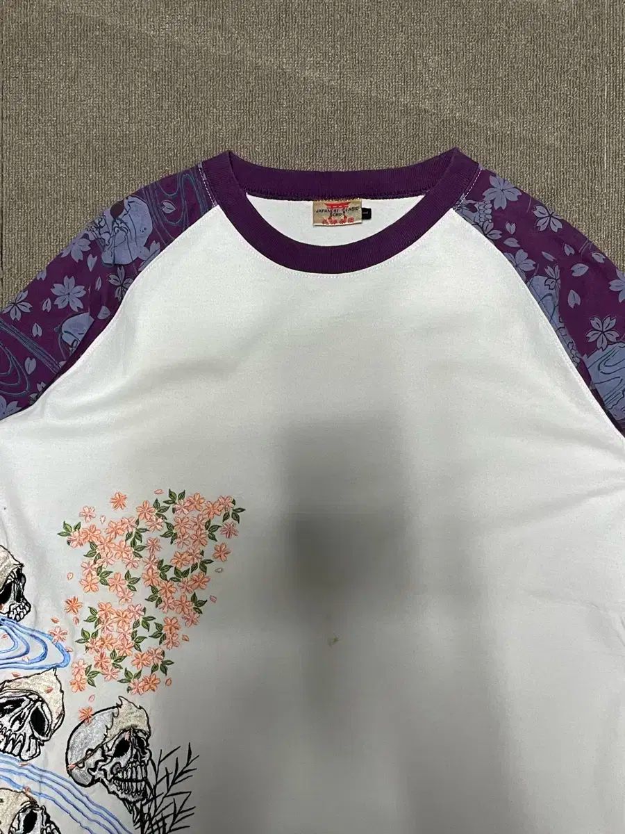 シャツ J01446