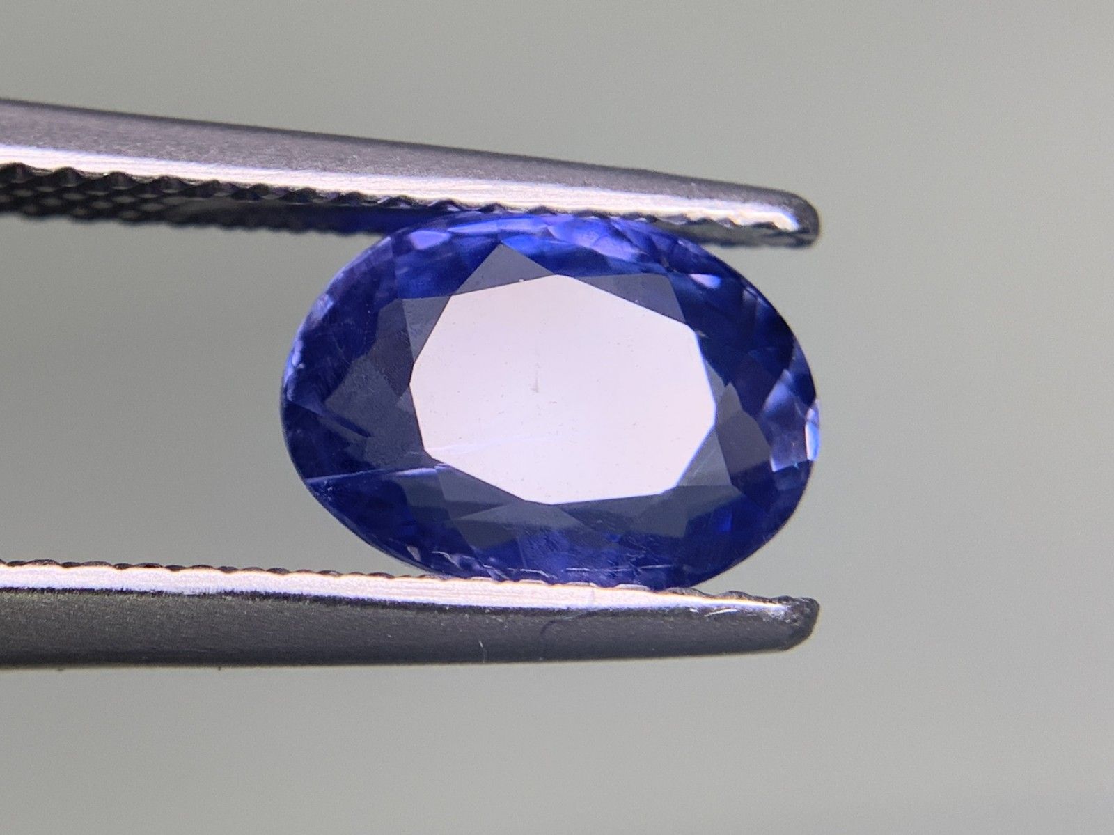 GIA宝石鑑別書付き 天然 サファイア Sri Lanka No Heat Blue 2.63ct 縦9.40㎜×横6.93㎜×高さ4.09㎜ ルース（  裸石 ） 1340Y - メルカリ