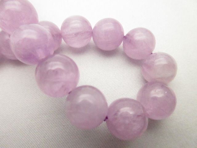 20 off AA クンツァイト 内周size 約17cm 玉size 約10.0㎜〜約10.4㎜ 純粋さと無償の愛を象徴するライラックピンクの 宝石 1544t52 WWW_SIROKUMA-CORPORATION_COM
