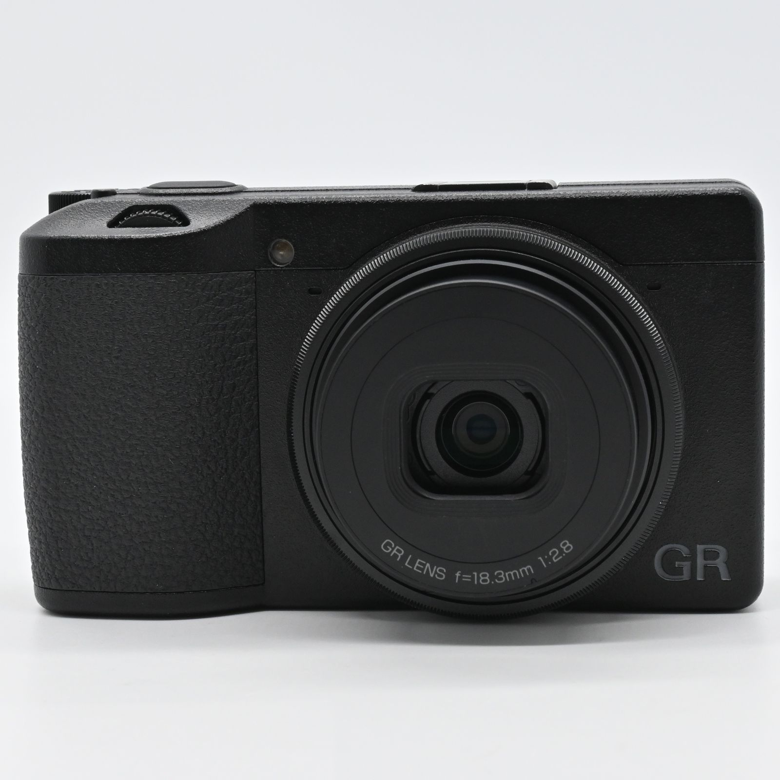 シャッター数約4,600回！✨️【RICOH GR III（GR Ⅲ）】✨ GR III シャッター回数2000回以下 M783-2E3 | リコー