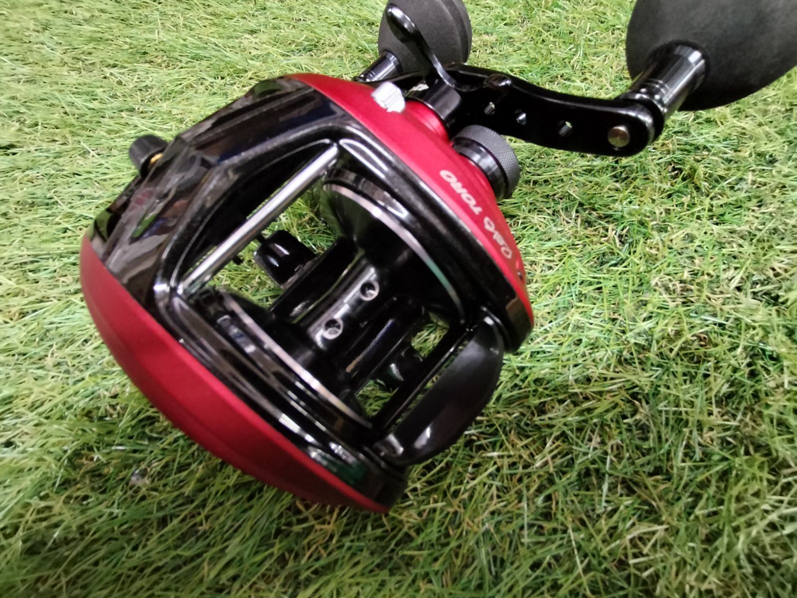Y アブガルシア レボ トロ ロケット 60 Abu Garcia REVO TORO ROCKET