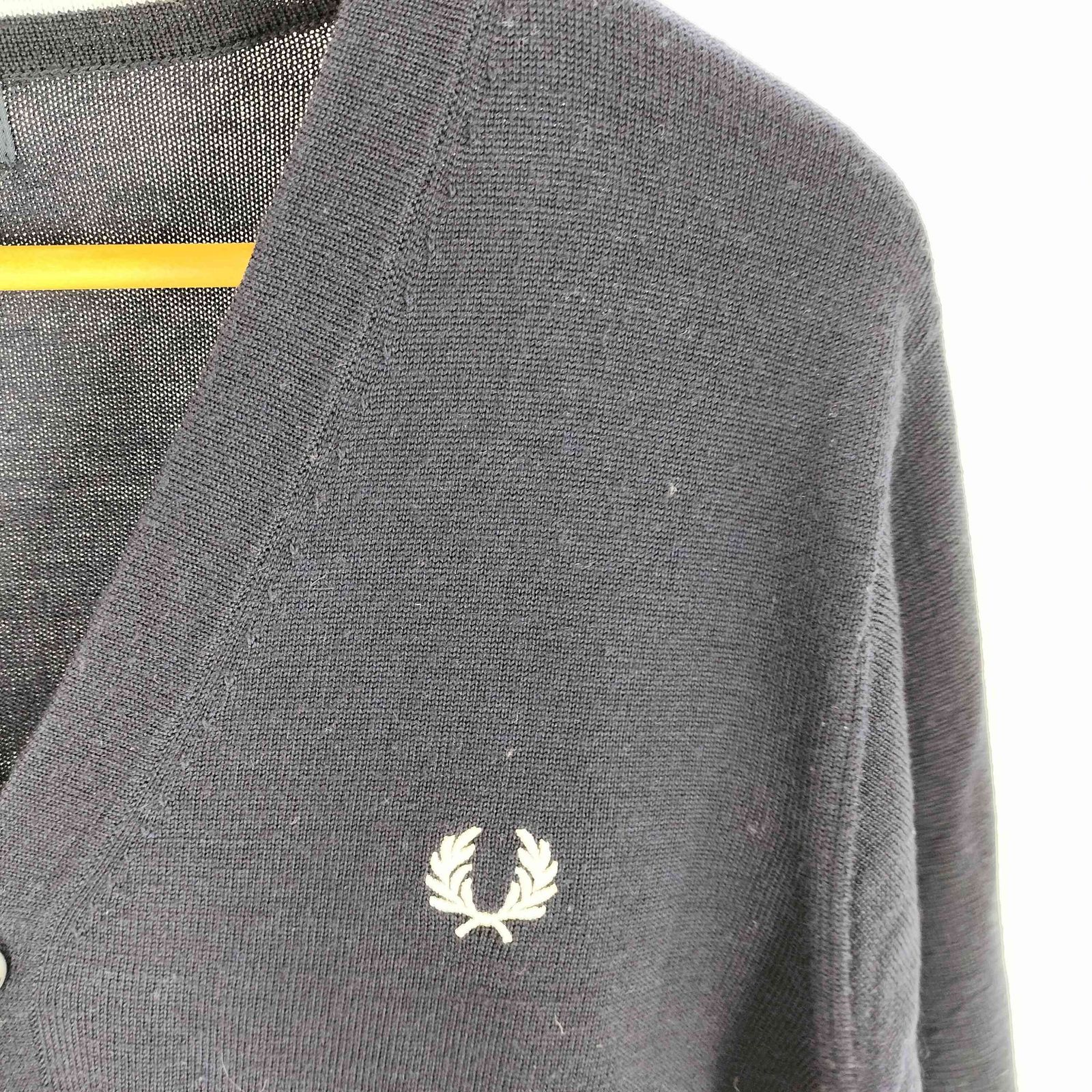 【即完売モデル】フレッドペリー　カーディガン　刺繍ロゴ　人気ブラック　M 人気デザイン フレッドペリー カーディガン XL 刺繍ロゴ 袖