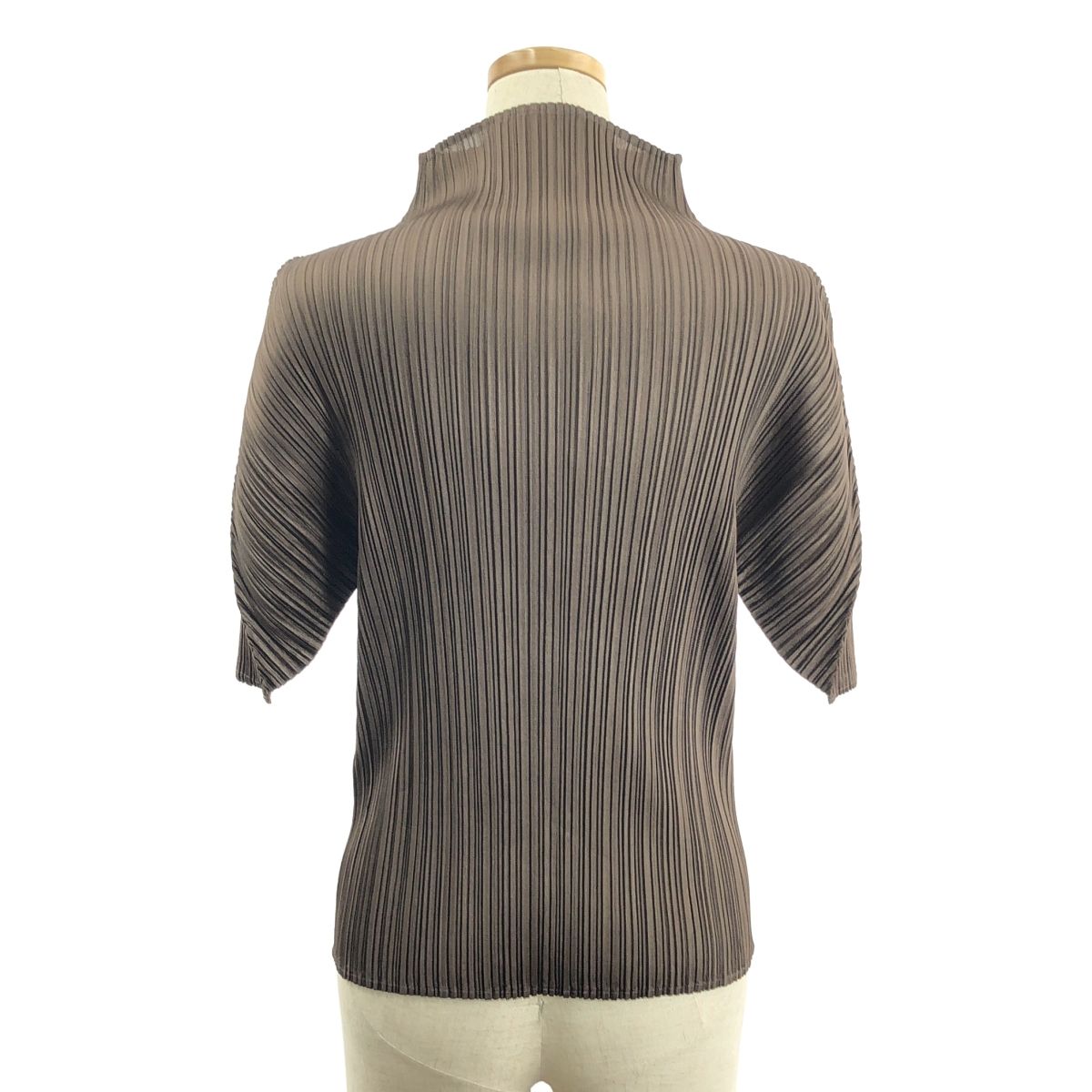 希少　ISSEY MIYAKE イッセイミヤケ　トップス　プリーツ　チェック ISSEY MIYAKE イッセイミヤケISSEY ブロックチェックシワ