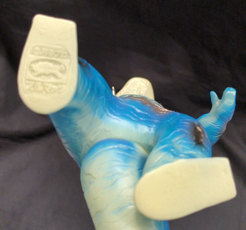 ブルマァク ブルマァクの怪獣シリーズ エレキング 蓄光/蓄光成型/青