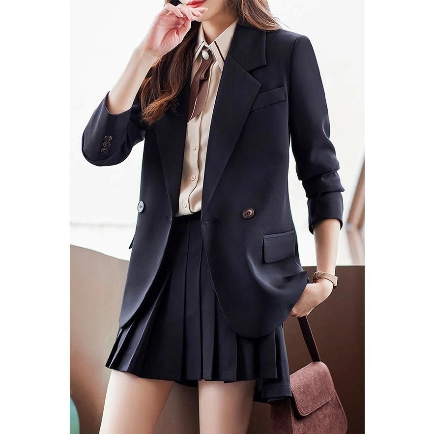 制服