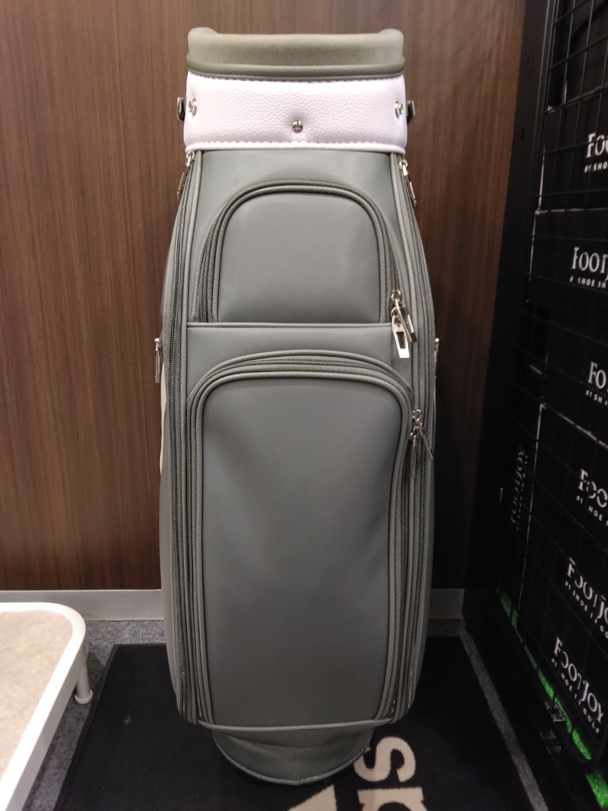 2025年モデル スポーツ 新品 未使用 トラヴィスマシュー カート