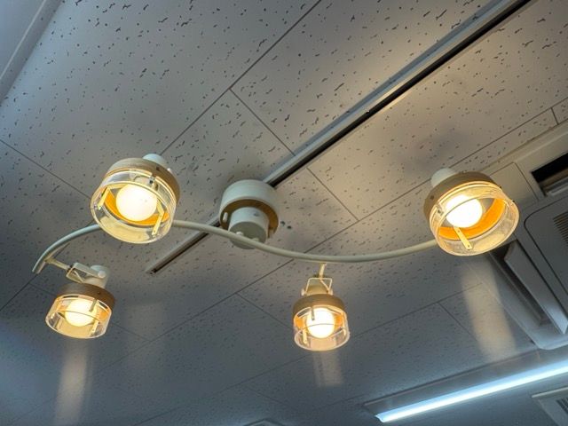 アンプール キシマ 4灯 シーリングライト 【】動作保証 Ampoule selte