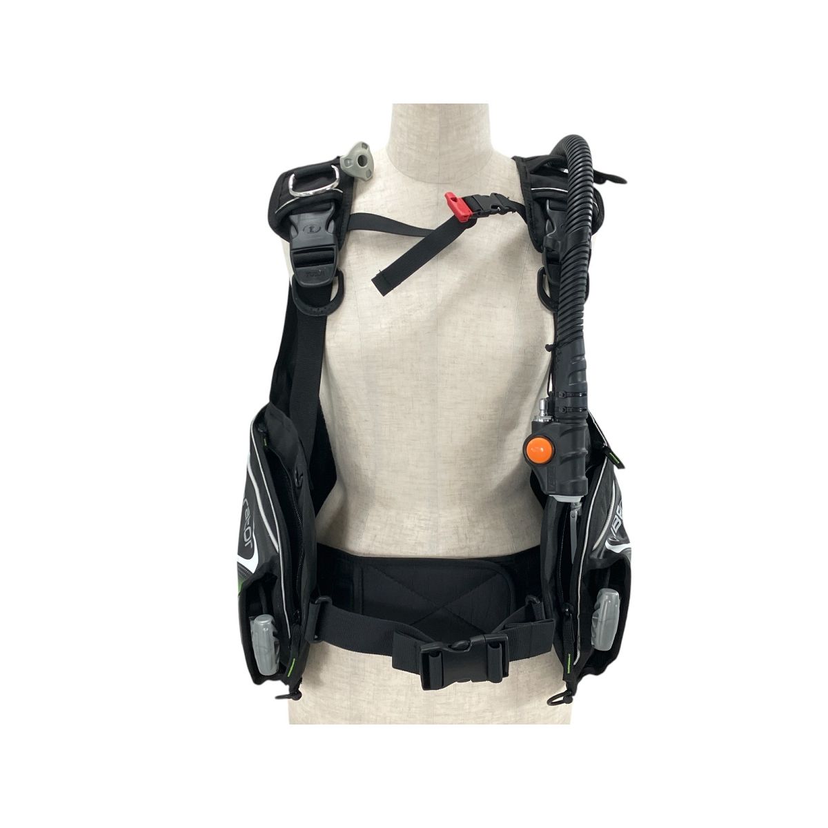 TUSA Liberator BCジャケット サイズS ツサ ダイビング用品 ジャンク W10110754