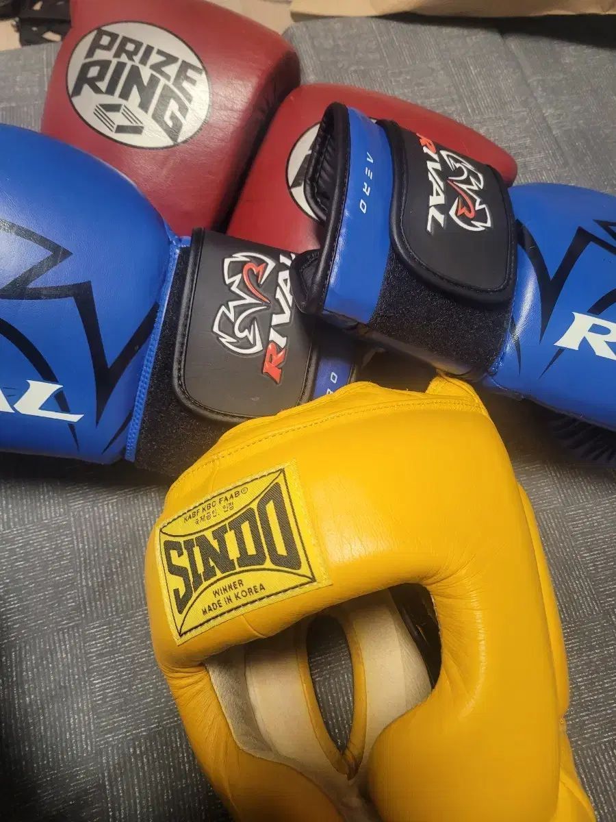 CLETO REYES レイジェス ボクシング グローブ 16オンス 青 格闘技