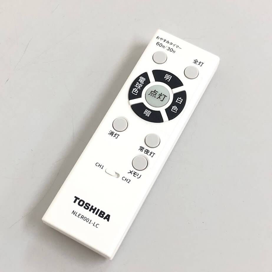 ss7733　東芝 LEDシーリングライト NLEH12BK1B-LC ～12畳 調色・調光可 リモコン付き 取扱説明書付 TOSHIBA 丸型 天井照明 LEDライト シンプル シーリングライト 中古 ss7733 【中古】 東芝 LEDシーリングライト NLEH12BK1B-LC ～12畳 調色