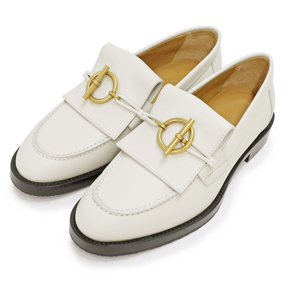 HERMES❤️ホワイト ローファー モカシン パリ　37 HERMES❤️ホワイト ローファー モカシン パリ 37 モカシン《パリ