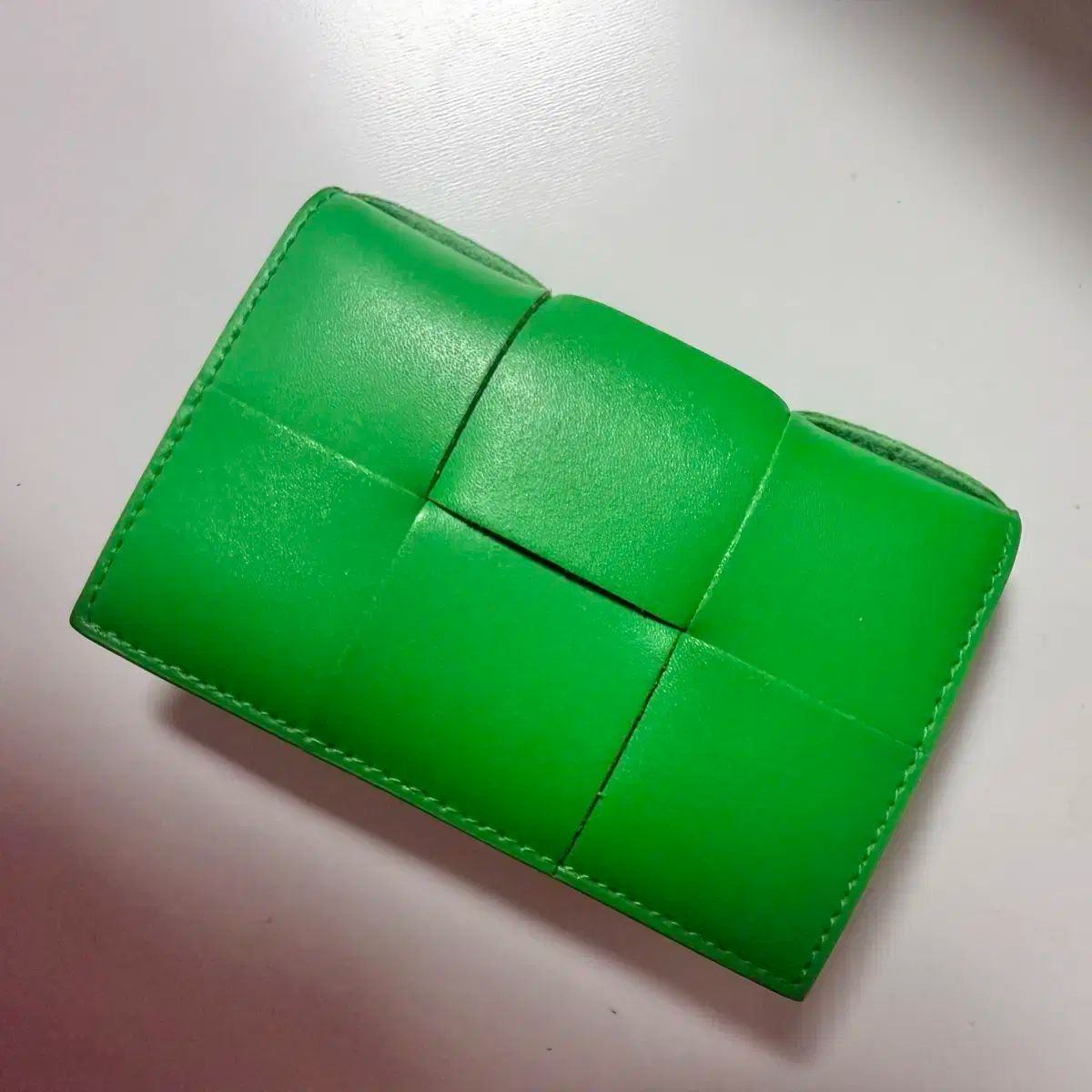 級 ボッテガ ヴェネタ マキシ グリーン カードウォレット