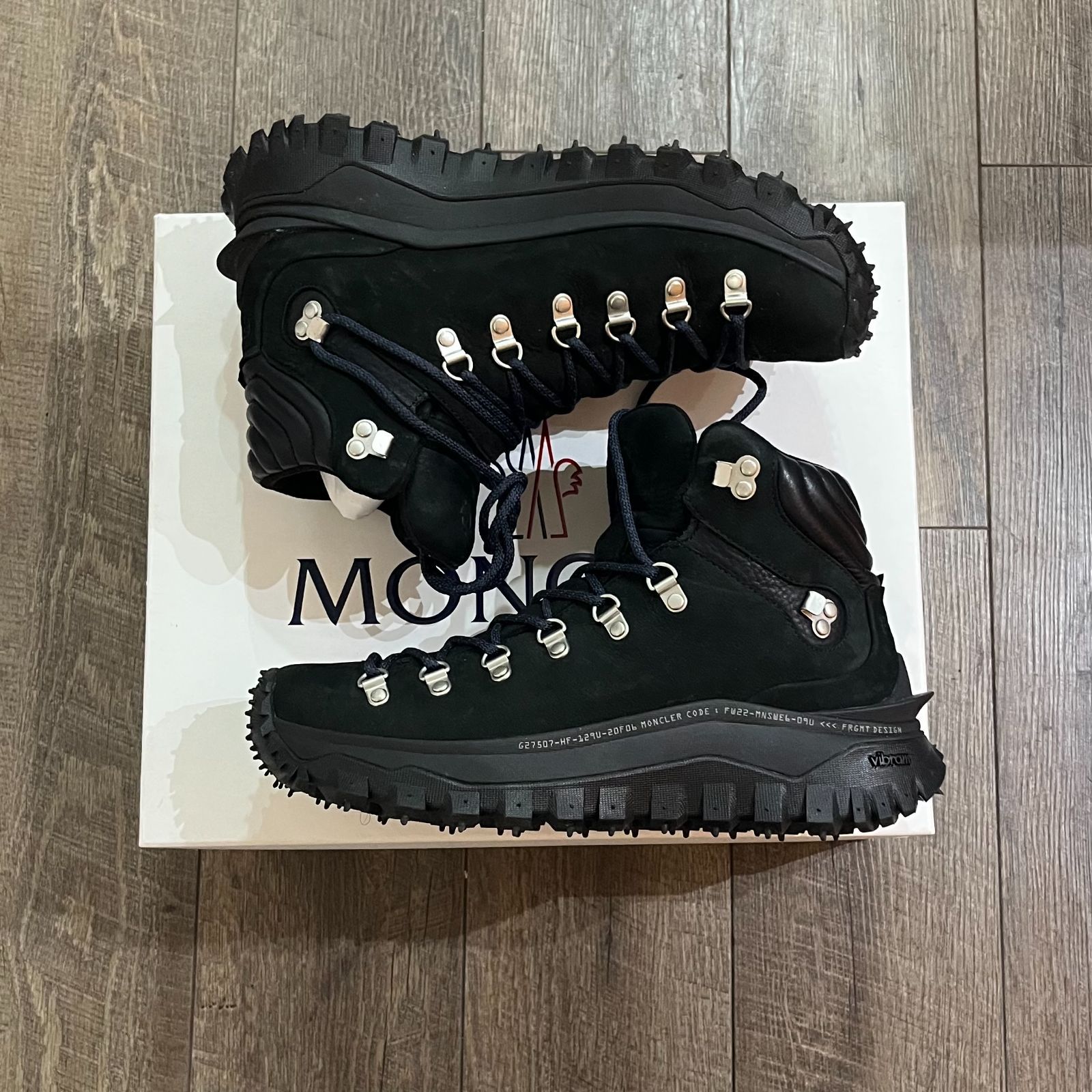 2024特集 MONCLER FRAGMENT 定価114400円 TRAILGRIP スニーカー - www