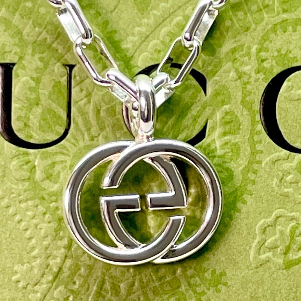GUCCI グッチ シルバー　インターロッキング ネックレス 極美品 極美品 グッチ インターロッキング シルバー ネックレス/24