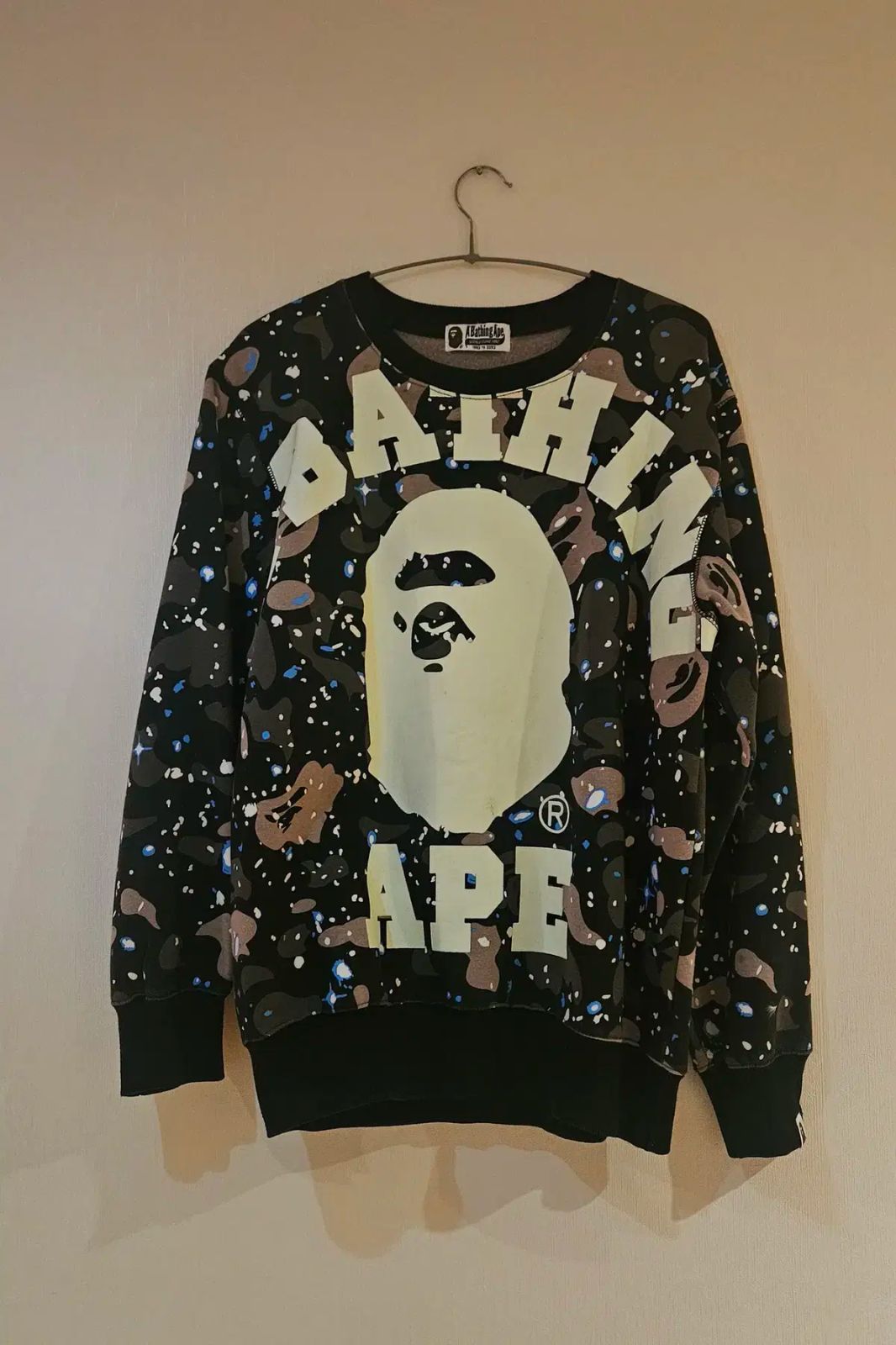 A BATHING APE アベイシングエイプ ロゴ POINT スウェット