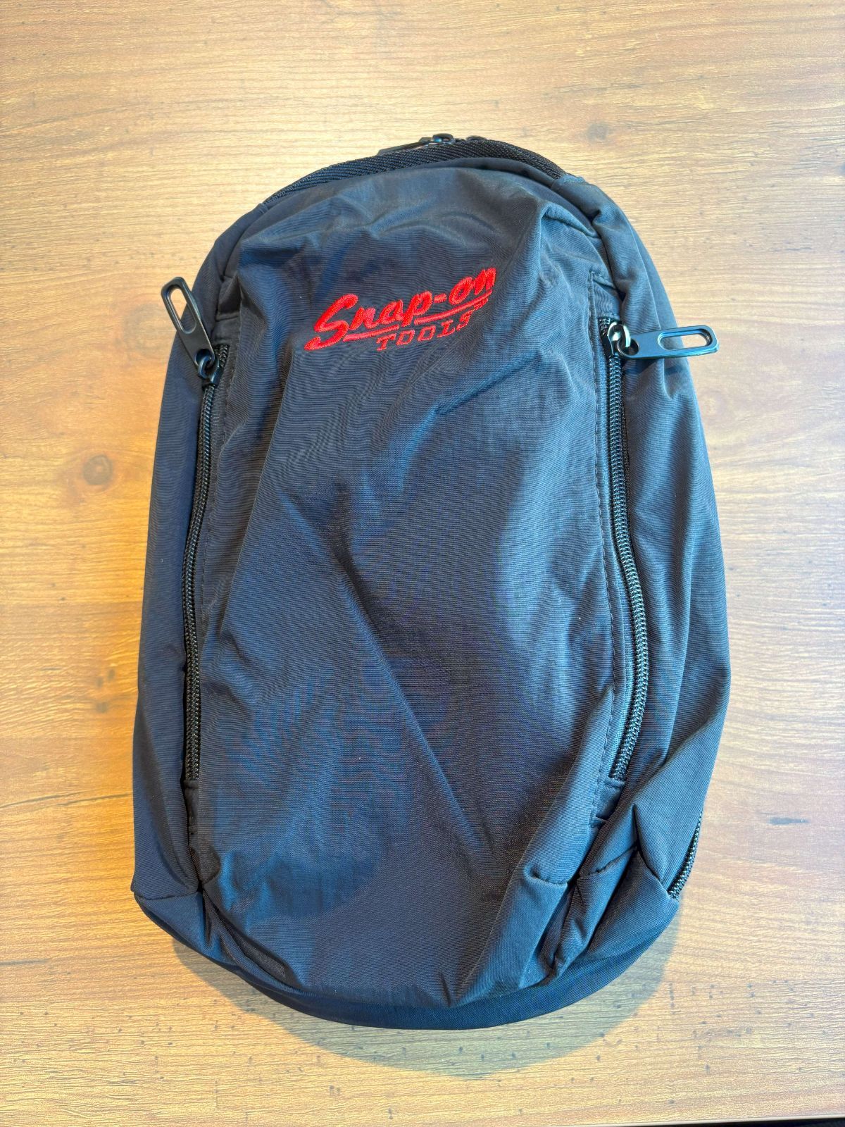 Snap-on ワンショルダーバッグ ブラック メンズ