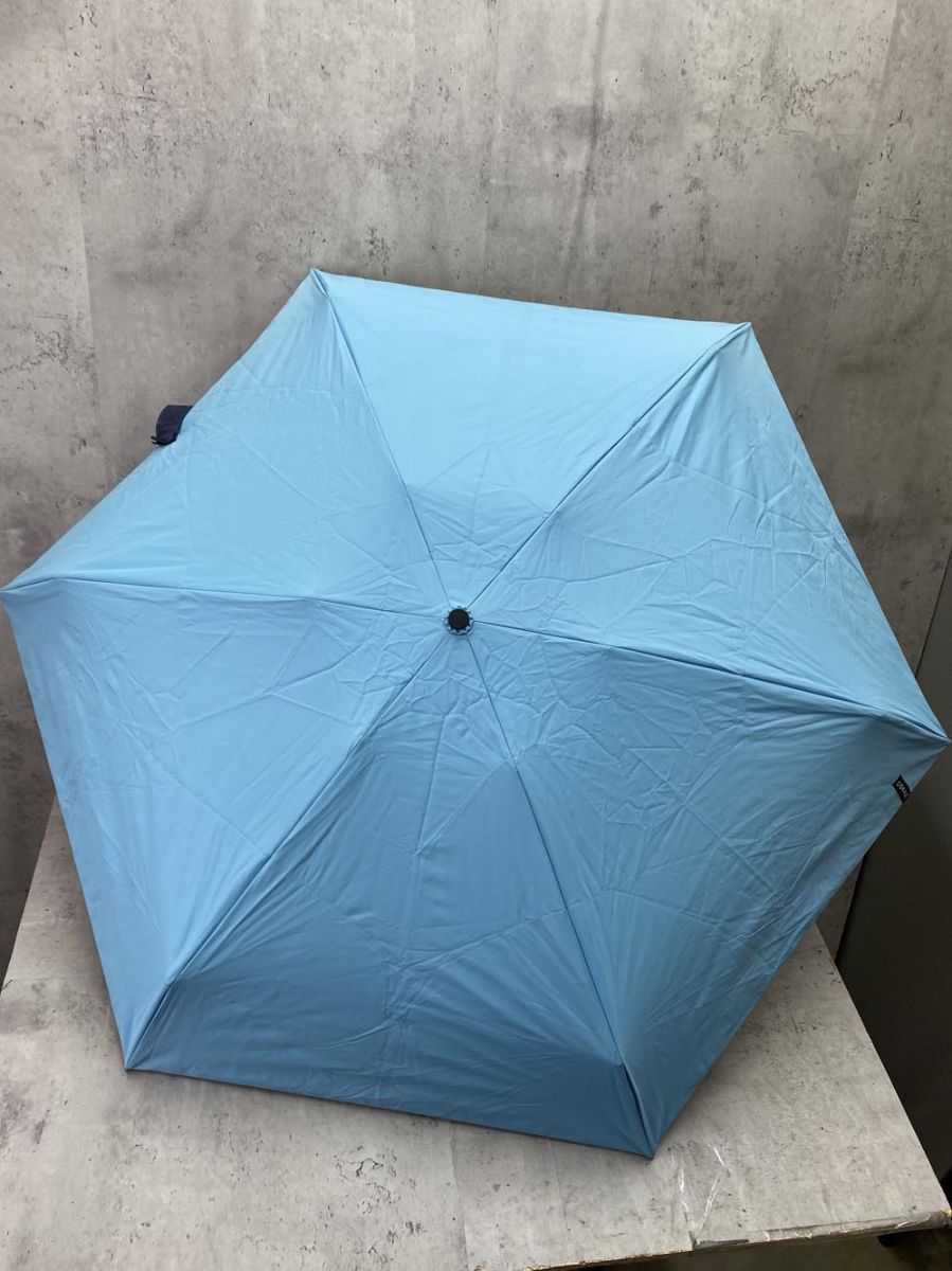 傘 水色