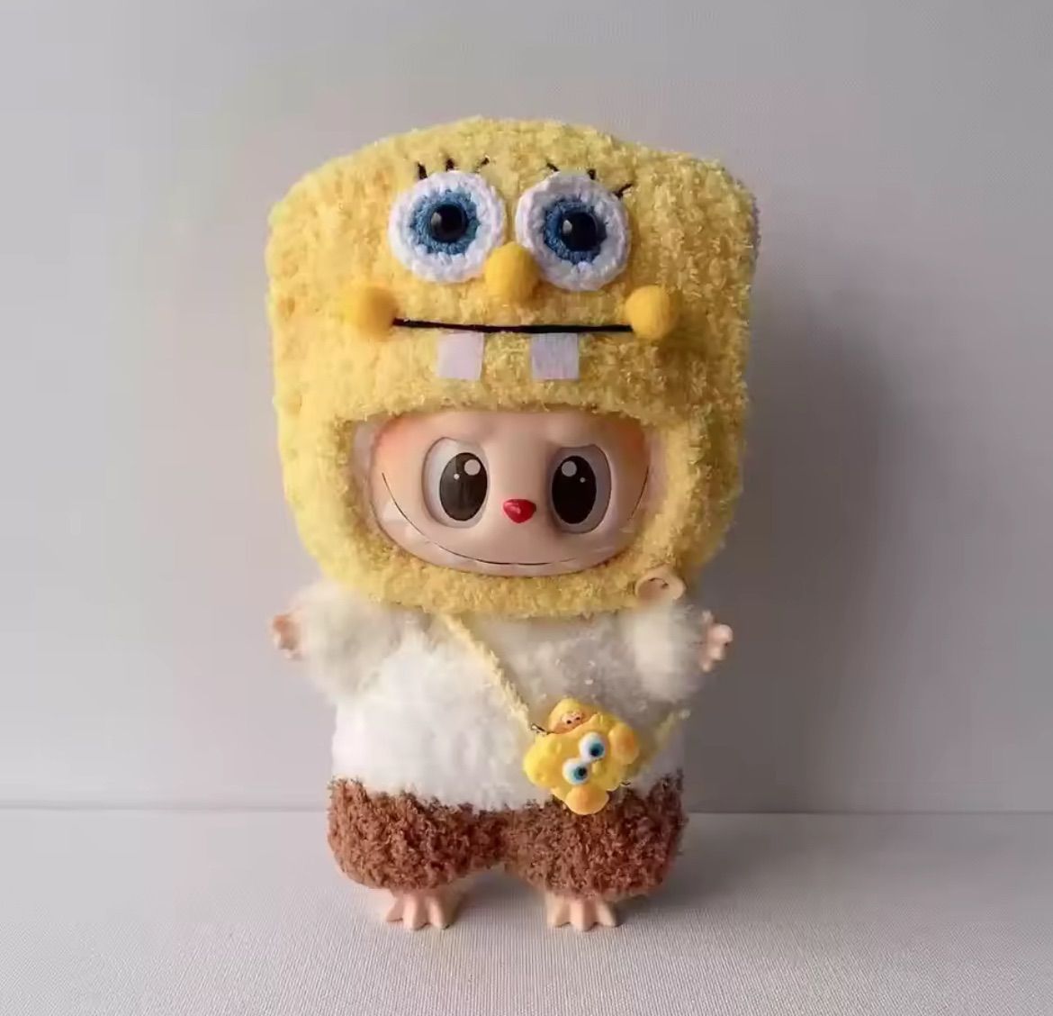 箱付き　LABUBU Labubu ZIMOMO ラブブ キーホルダー 箱付き Labubu ZIMOMO ラブブ Angel ピンク ドラゴン ラブブ