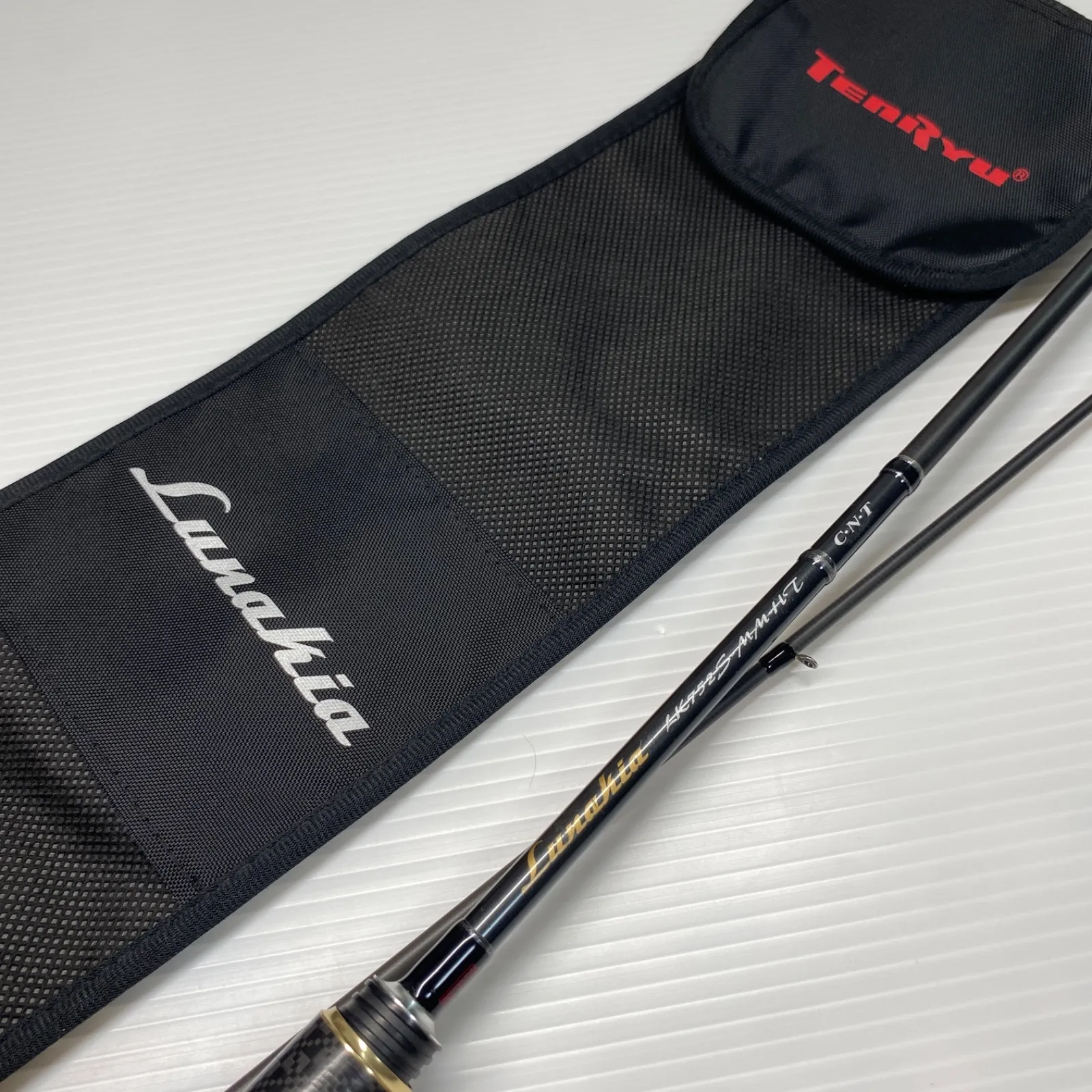 2025年最新】ルナキア752の人気アイテム - メルカリ