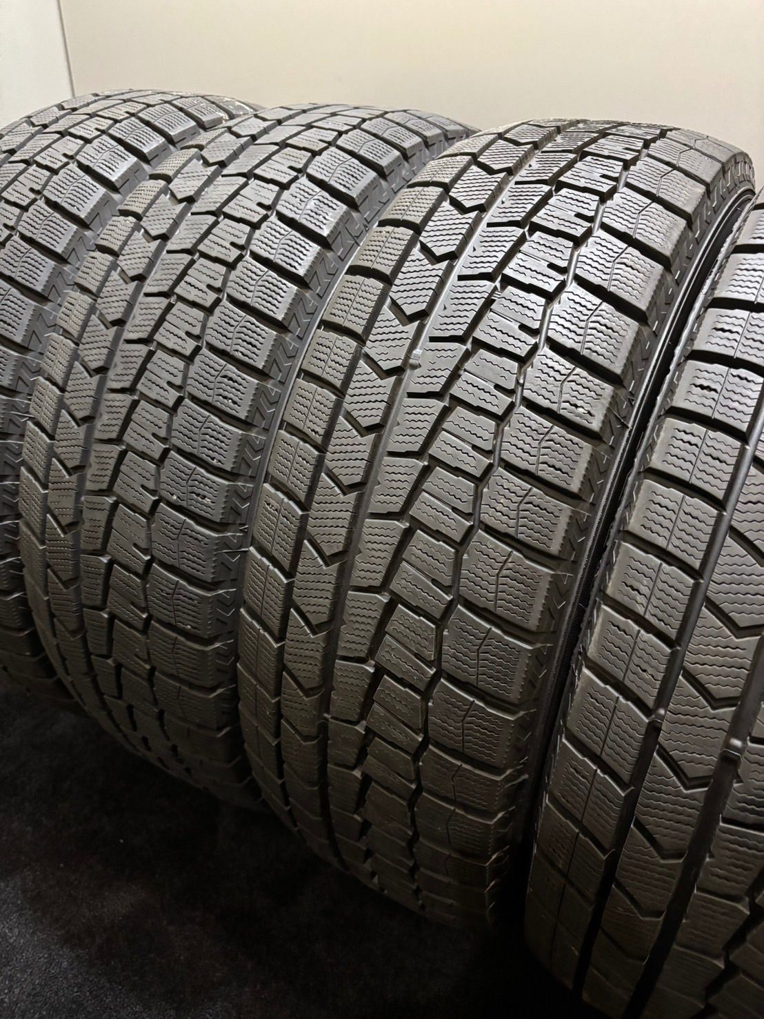 ☆225/60R17 DUNLOP/WINTER MAXX WM02 19年製 スタッドレス 4本 ダンロップ ウィンターマックス アルファード  ヴェルファイア XV (4-H702) - メルカリ