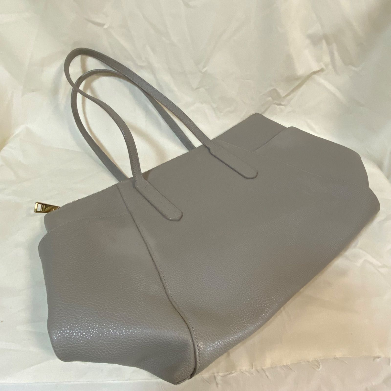☆USED☆ FURLA フルラ ショルダーバッグ ハンドバッグ グレー ☆USED☆ FURLA フルラ ショルダーバッグ ハンドバッグ グレー