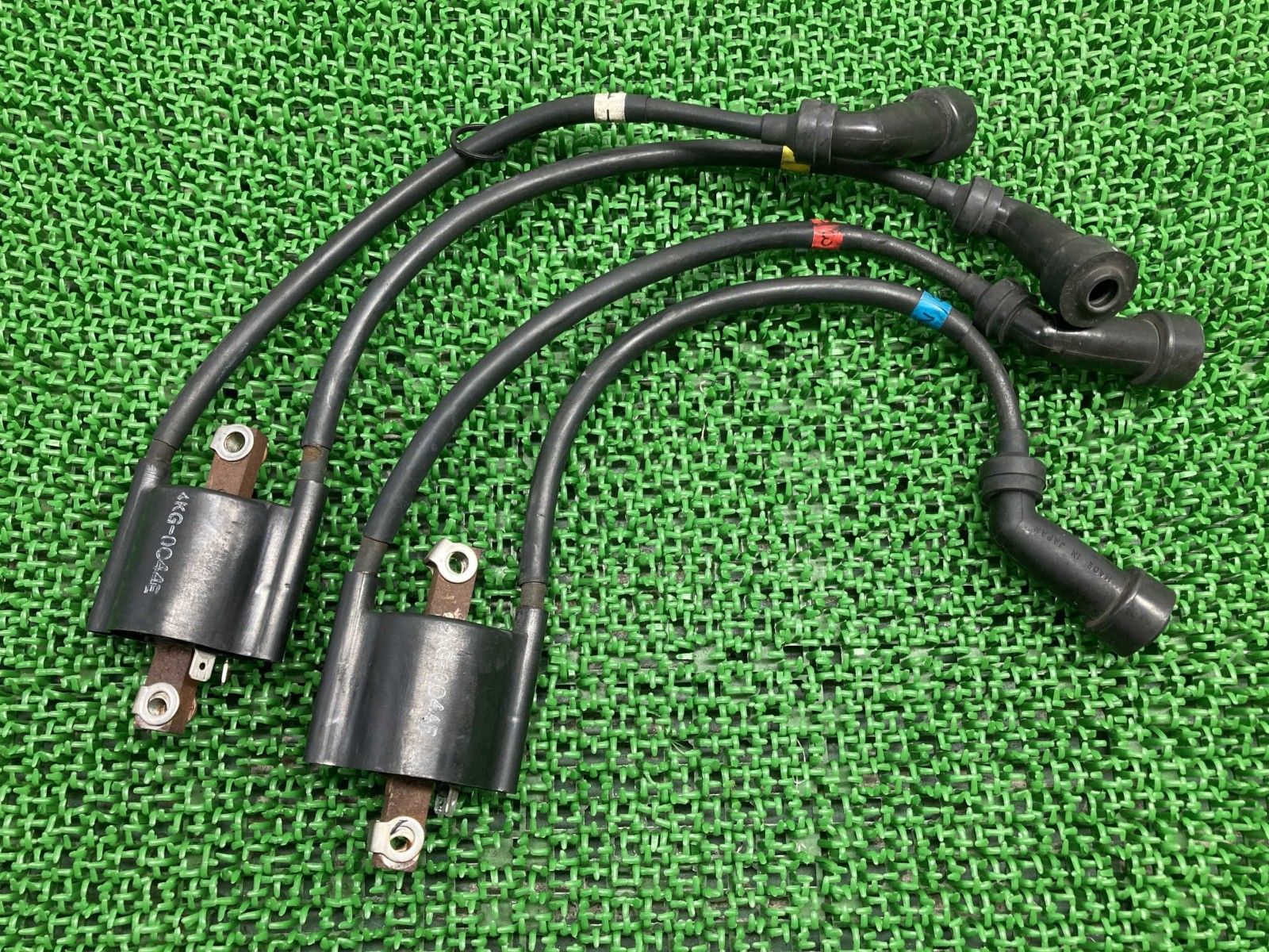 XJR1200 イグニッションコイル 4KG ヤマハ 純正 バイク 部品 プラグコード IGコイル 点火コイル 機能的問題なし 品薄 Ev