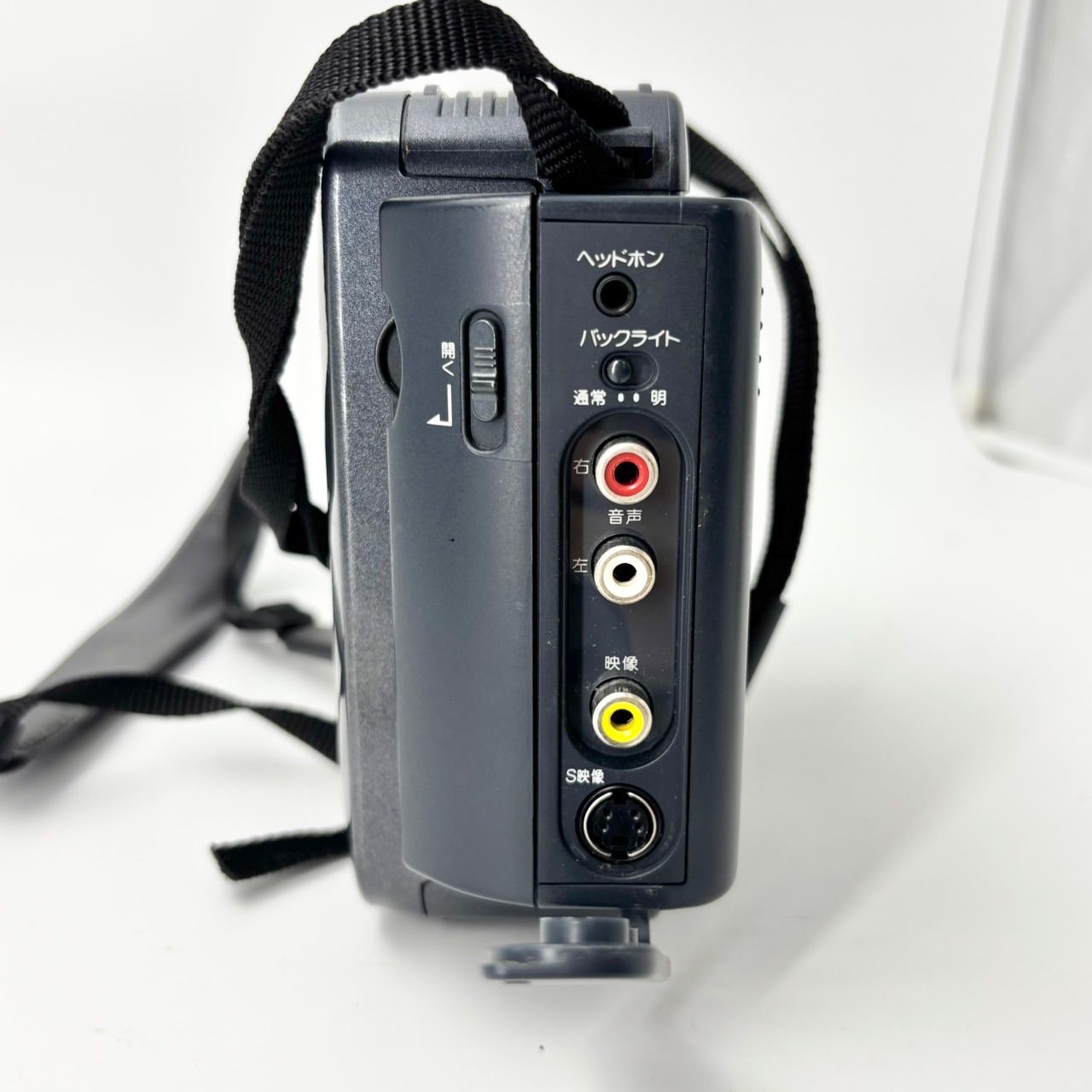 SHARP 8ミリビデオカメラ Hi8 ViewCam 1339 - メルカリ