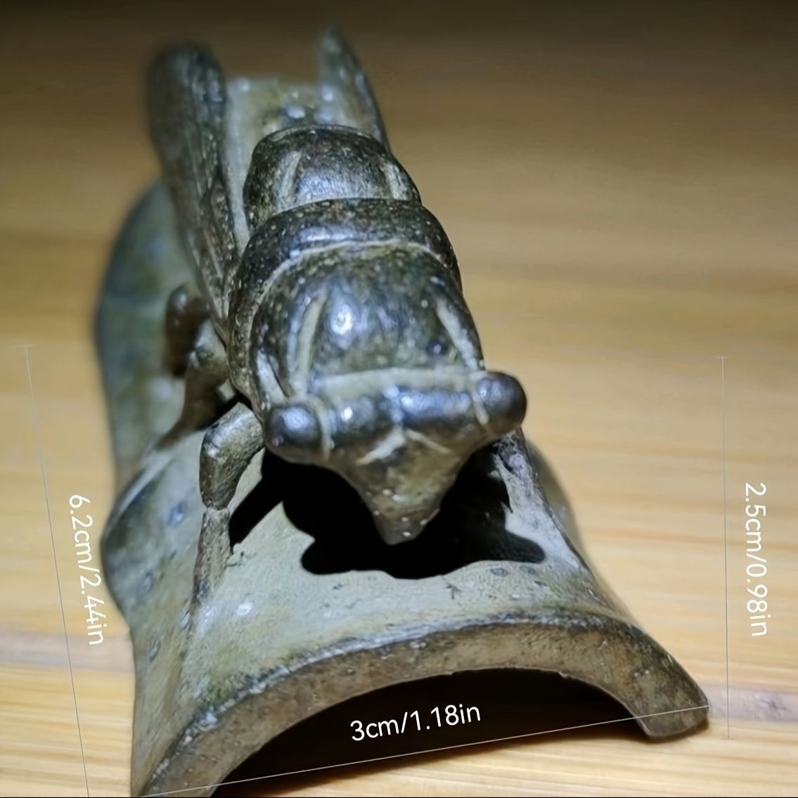 安之介，金工，古銅置物，唐銅，刻印あり　金工品　細工　インテリア置物，セミの彫刻 安之介，金工，古銅置物，唐銅，刻印あり 金工品 細工