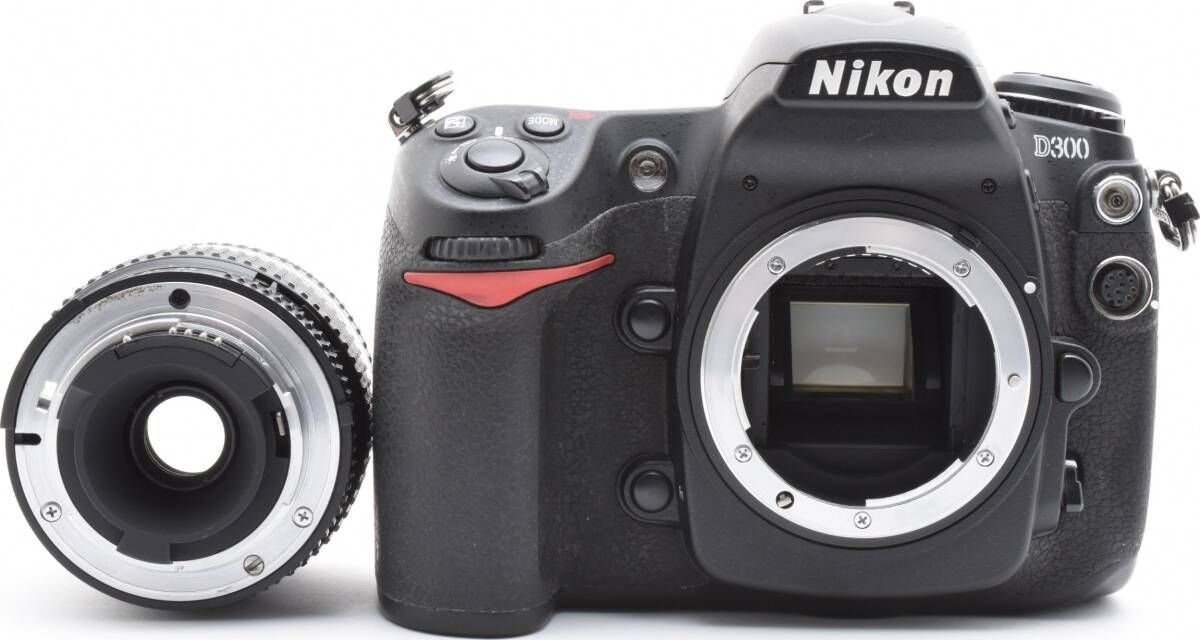 Nikon D300 デジタル一眼レフカメラ 本体とレンズ付き 【公式通販】
