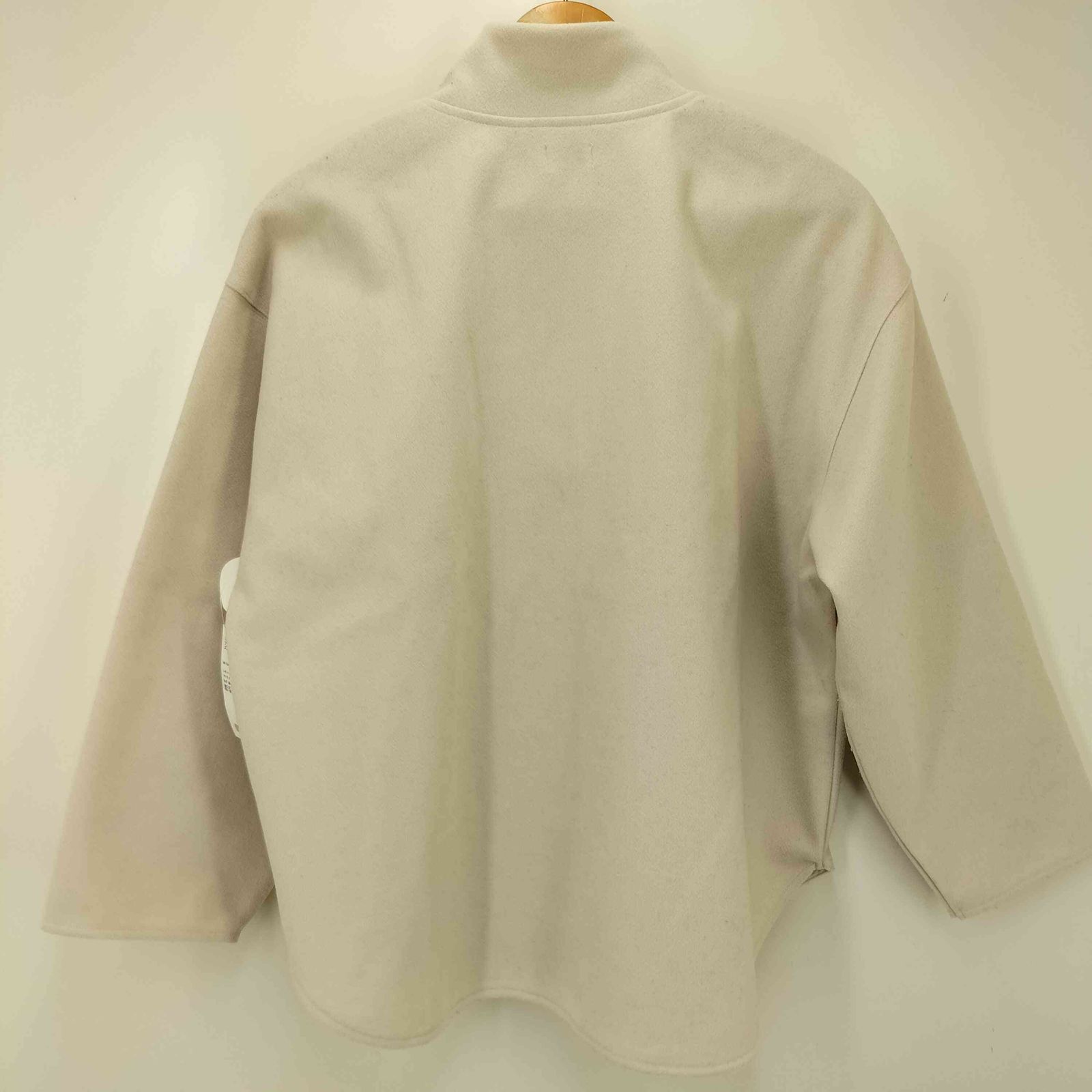 新品未使用◉ DOORS add fabrics ハーフZIPプルオーバー 新品タグ付◇ add fabrics ハーフZIPプルオーバー DOORS - メルカリ