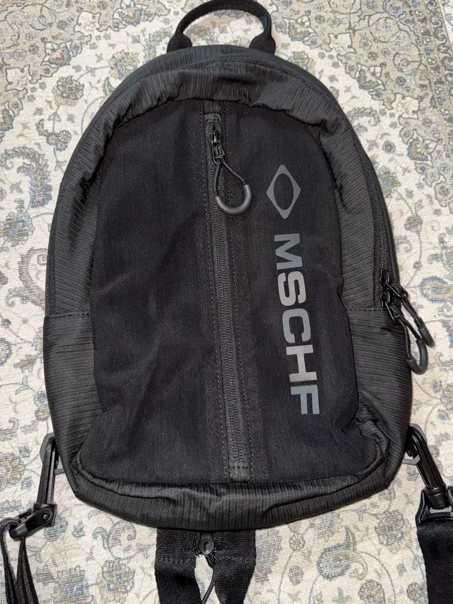 MSCHF(ミスチーフ) ツーウェイ 2WAY スリングバッグ マスチーフ