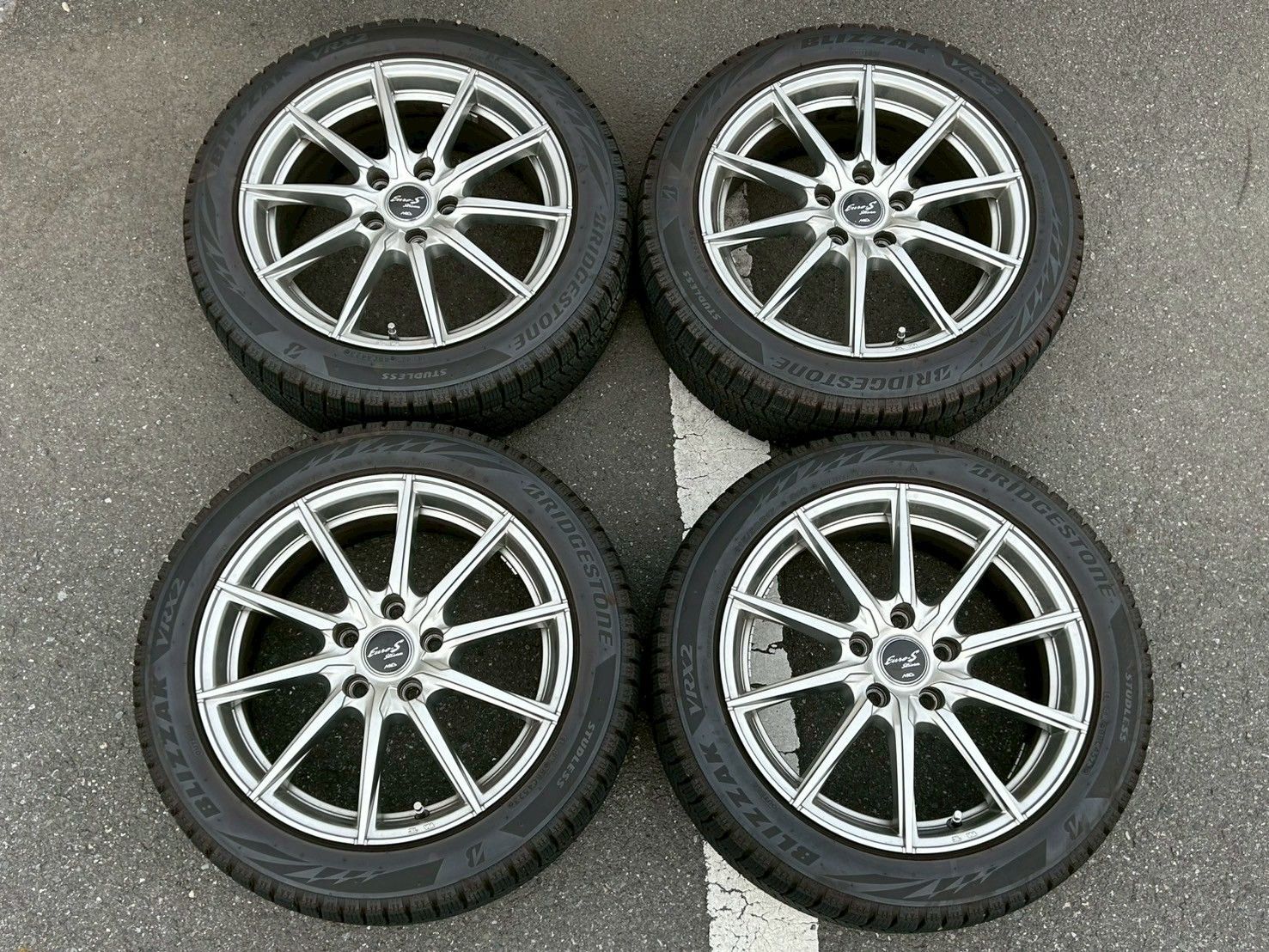 215|50R17 ホイール＆スタッドレスセット BS VRX2