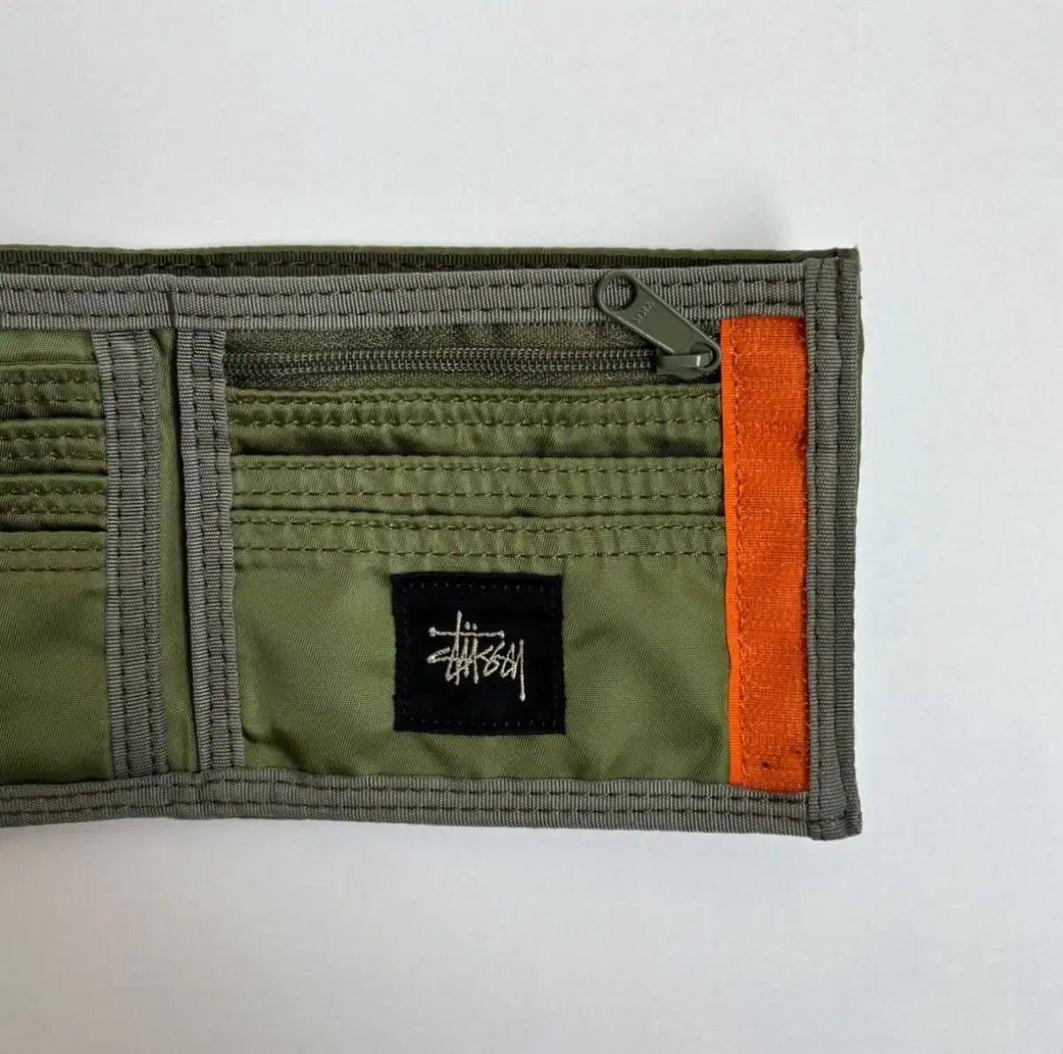 STUSSY(ステューシー) x Porter(ポーター) バン 財布 - メルカリ