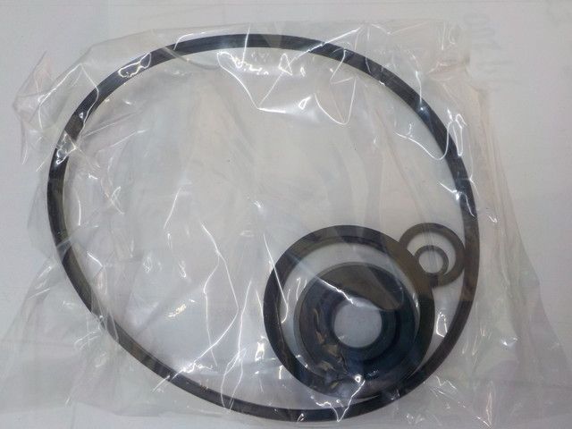 YY1●○（9）1点のみ新品未使用　NITTO　ニットー　フィルター　4MD-12211217　日産UD　トラック　オフロード　CD.CK.CV.Cw　6-3/7（も）