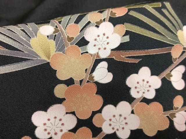 平和屋着物○豪華黒留袖 作家物 梅松花文 正絹 逸品 AABA8824zg 平和