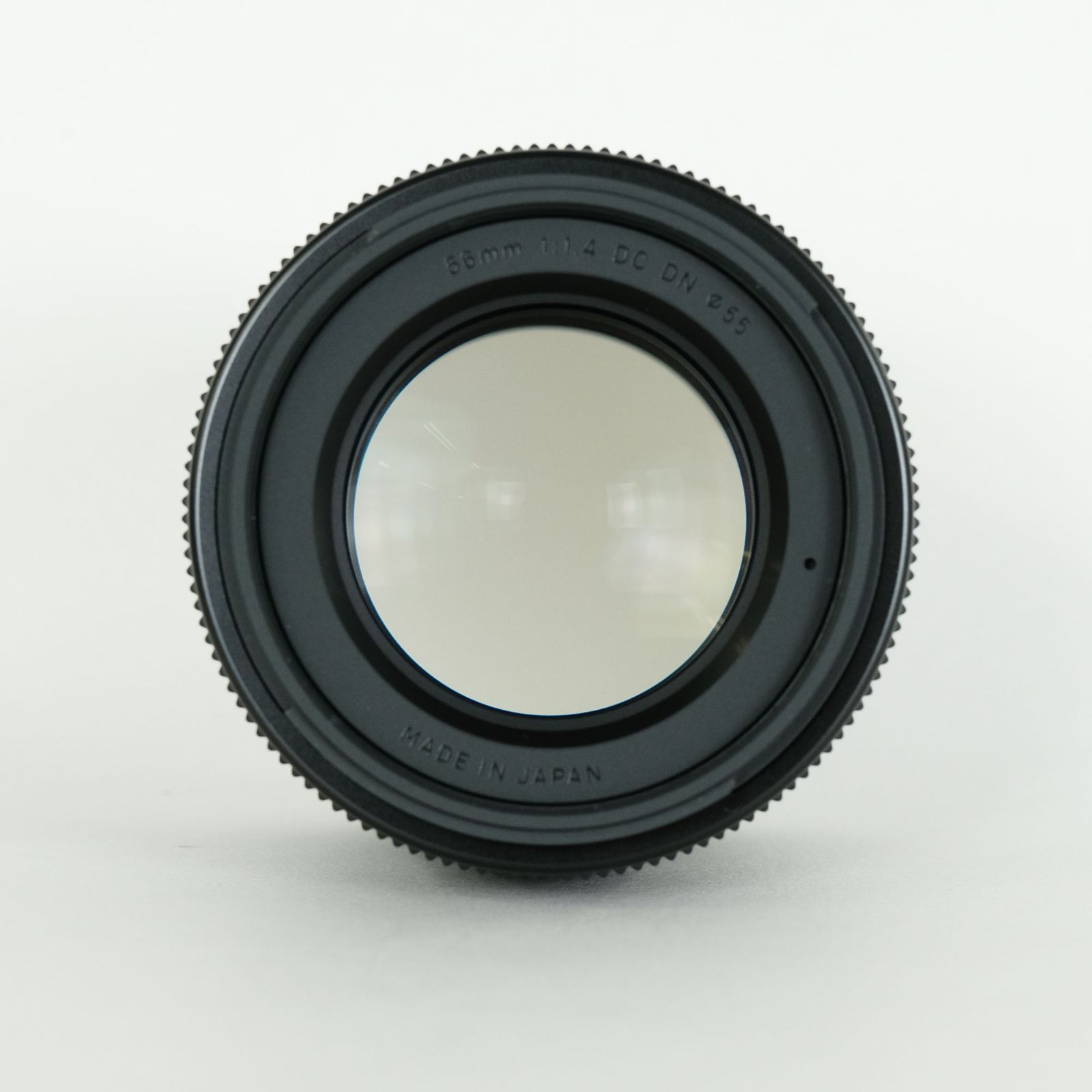 56mm F1.4