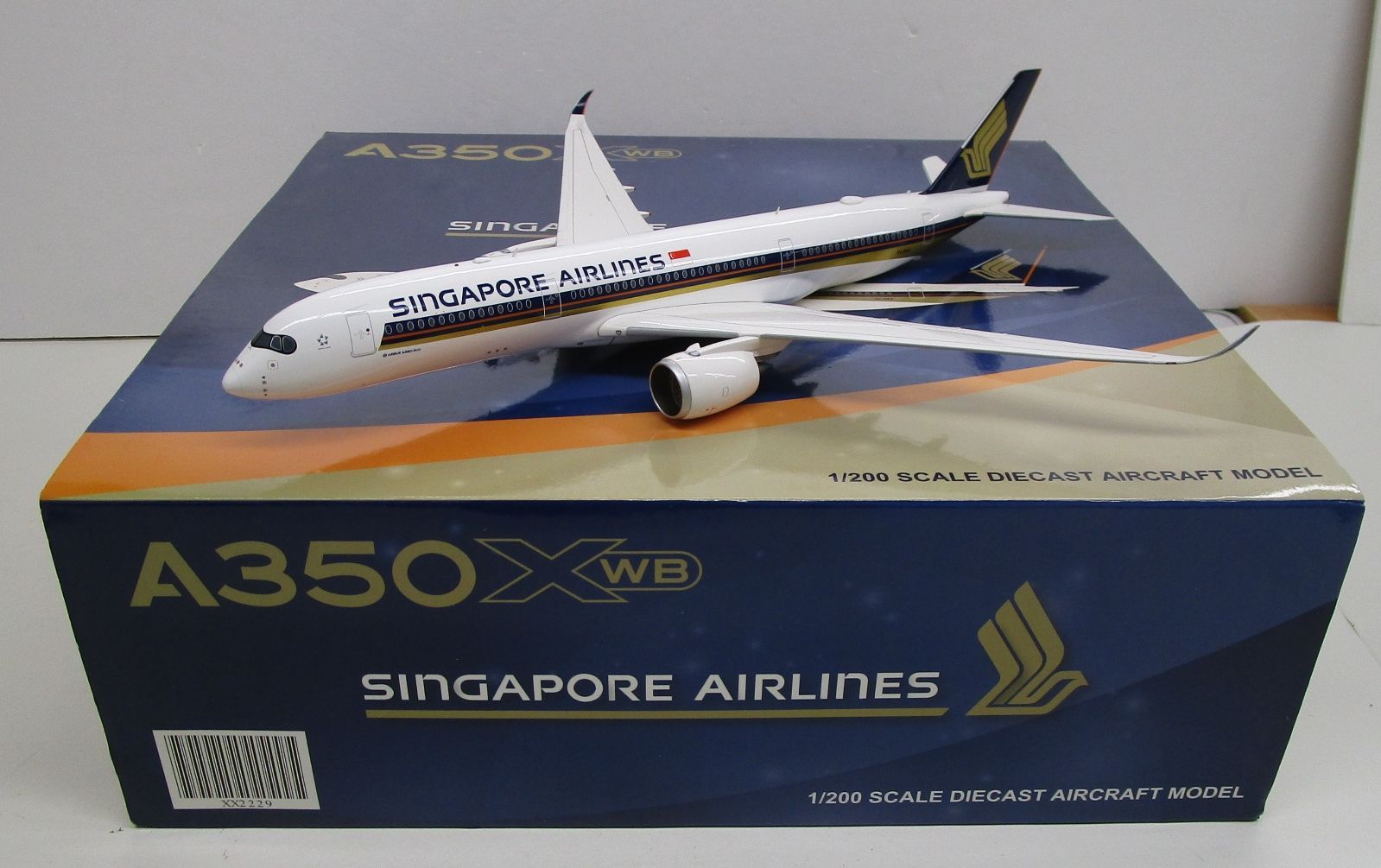 JC WINGS 1|200 A350XWB シンガポール航空 9V-SMA XX2229 C zvt053006m