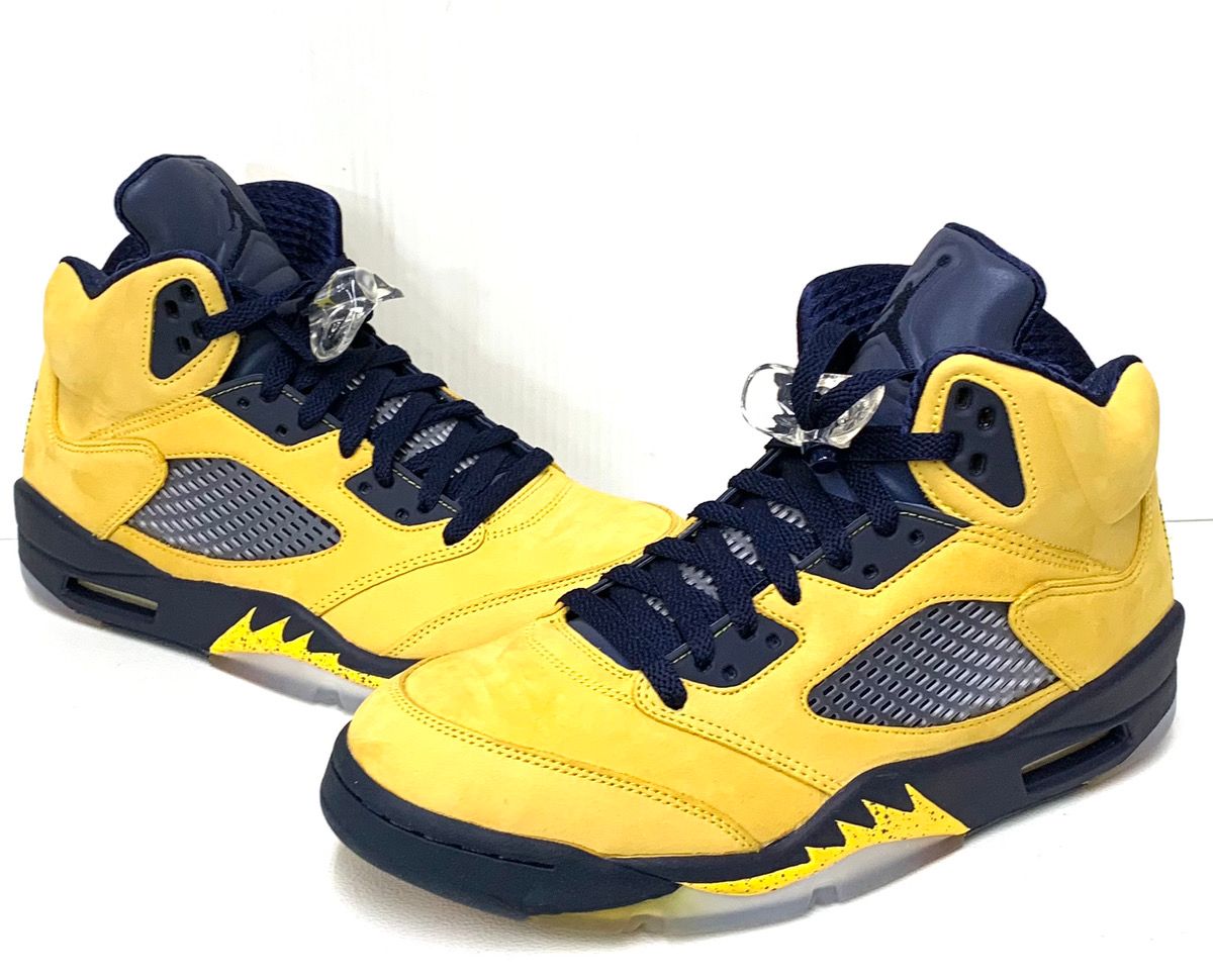 セールNIKE AIR JORDAN 5 MICHIGAN ナイキエアジョーダン5 ミシガン