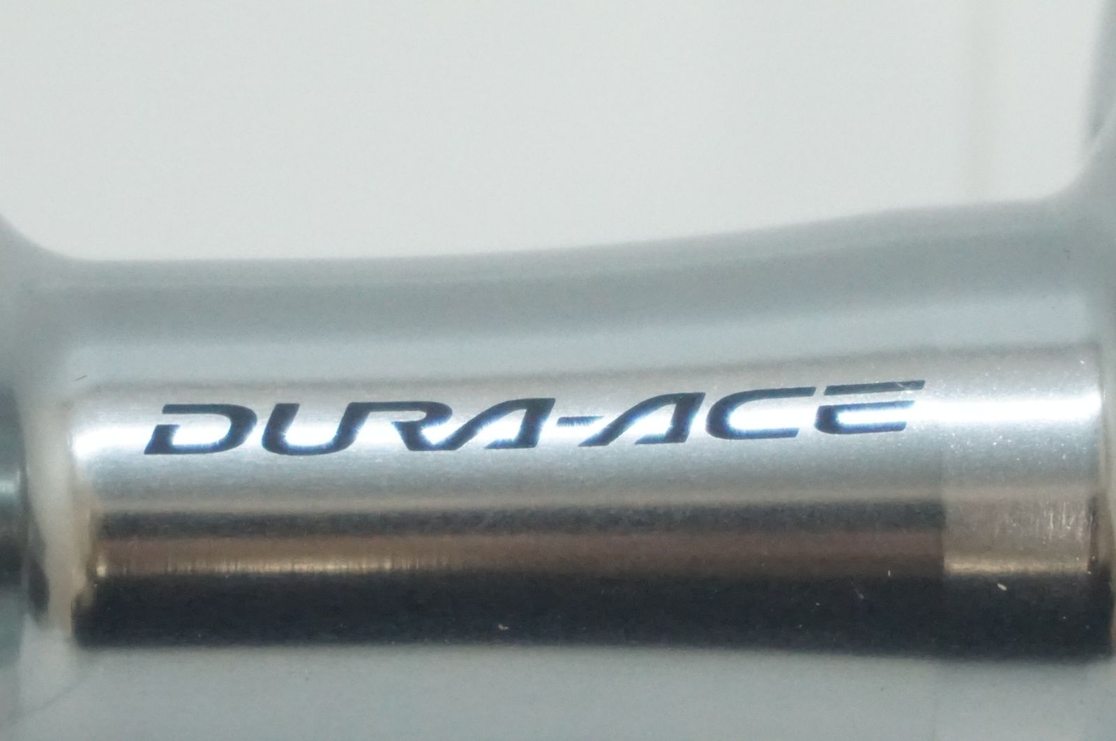 SHIMANO DURA-ACE FH-7900 リアハブ Shimano Dura Ace FH 7900 Rear Hubs user reviews : 4 out of 5