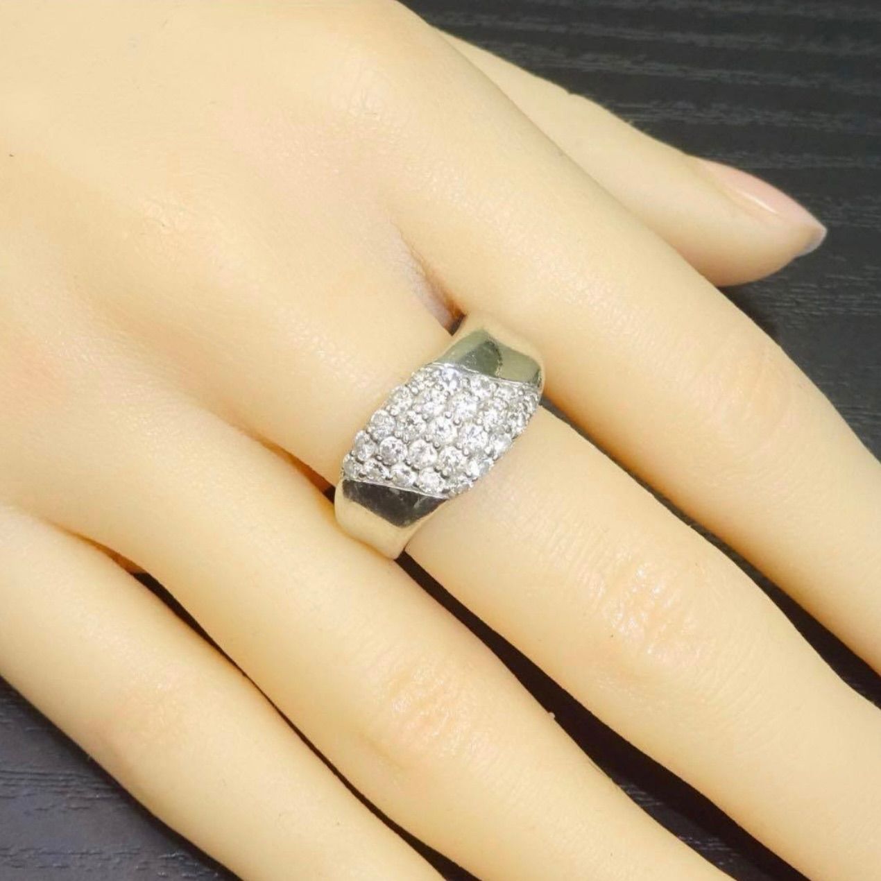 プラチナ pt900 三越ジュエリー 天然ダイヤモンド 1.00ct 幅広 