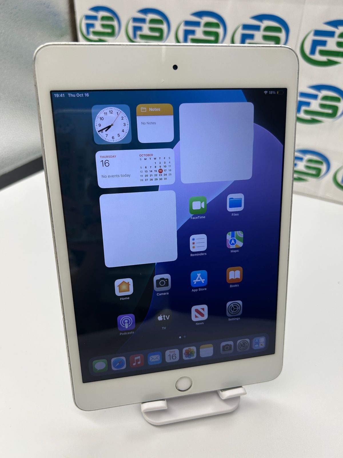 Apple iPad mini 第5世代 Wi-Fi 64GB MUQX2J/A APPLE iPad mini5 WI-FI